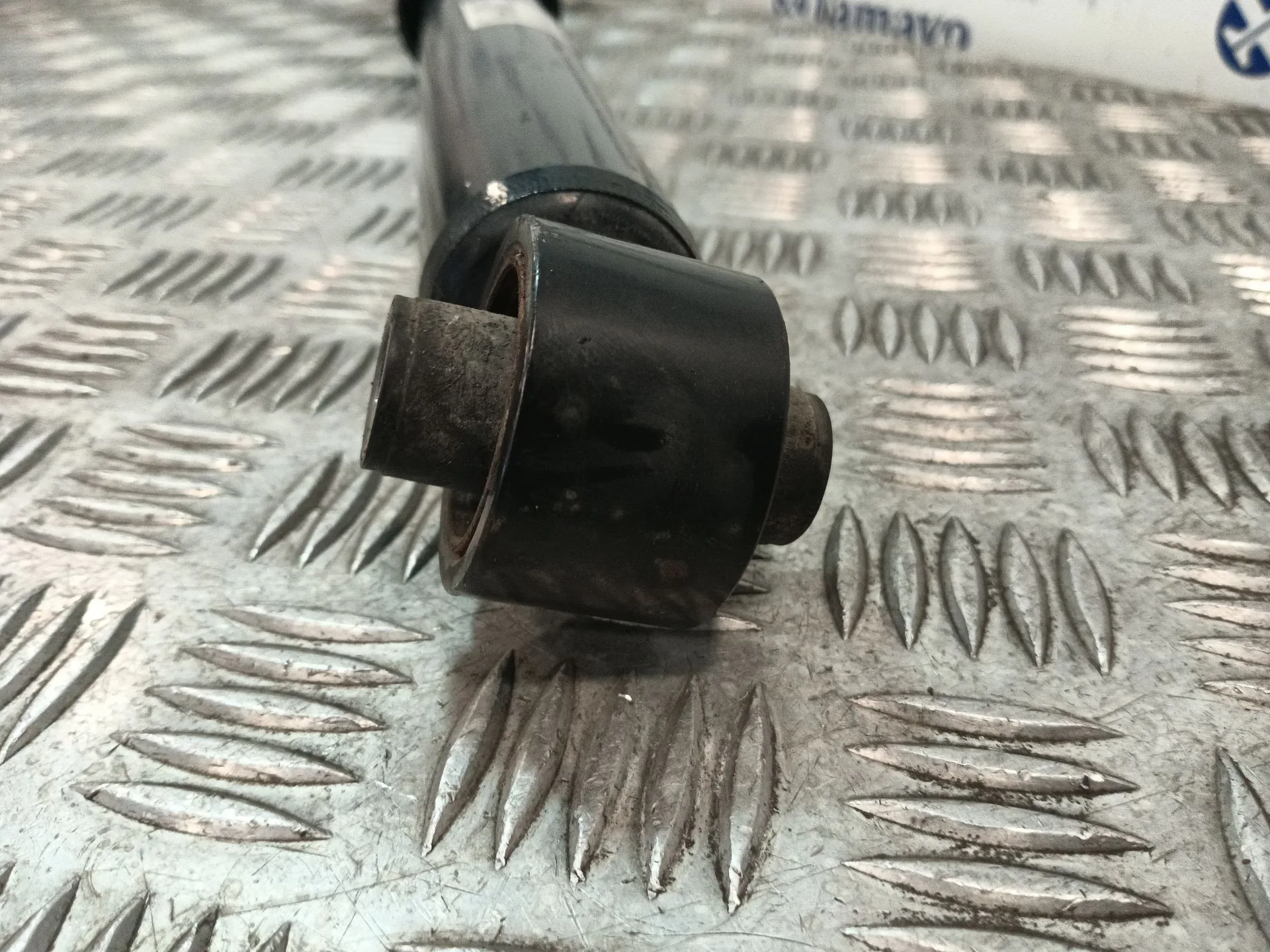 Amortiguador Trasero Izquierdo para Kia Xceed (Cd)