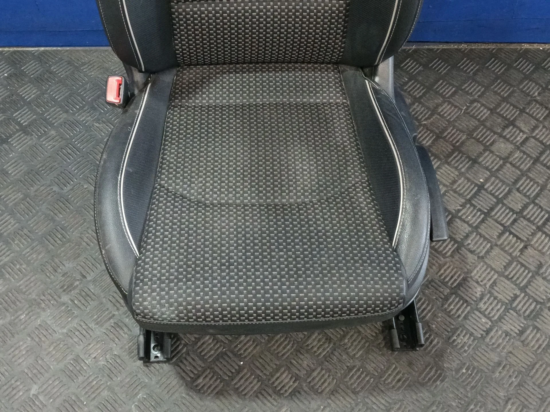 Asiento Delantero Izquierdo para Kia Xceed (Cd)