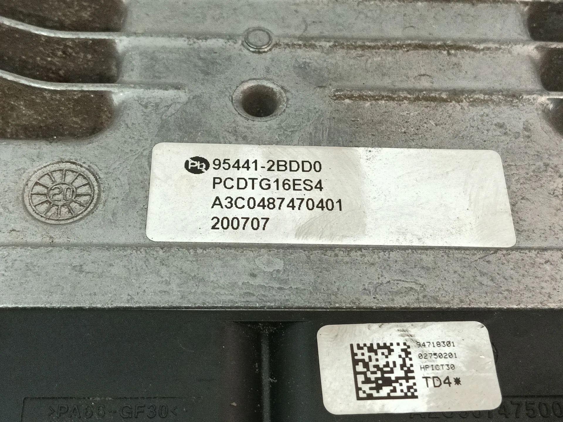 Centralita Motor Uce para Kia Xceed (Cd)
