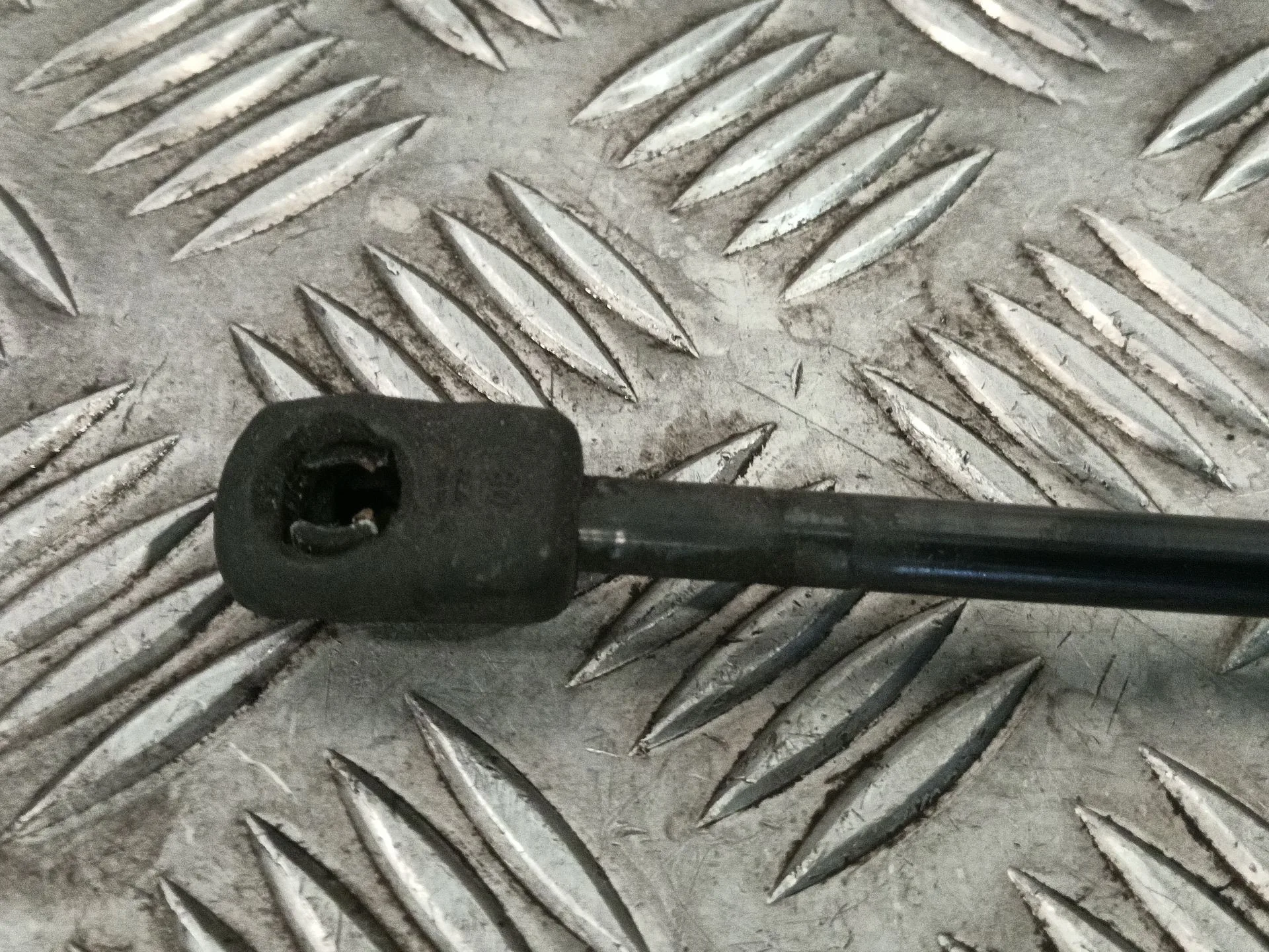 Amortiguadores Capo para Volkswagen Golf Vi (5K1)