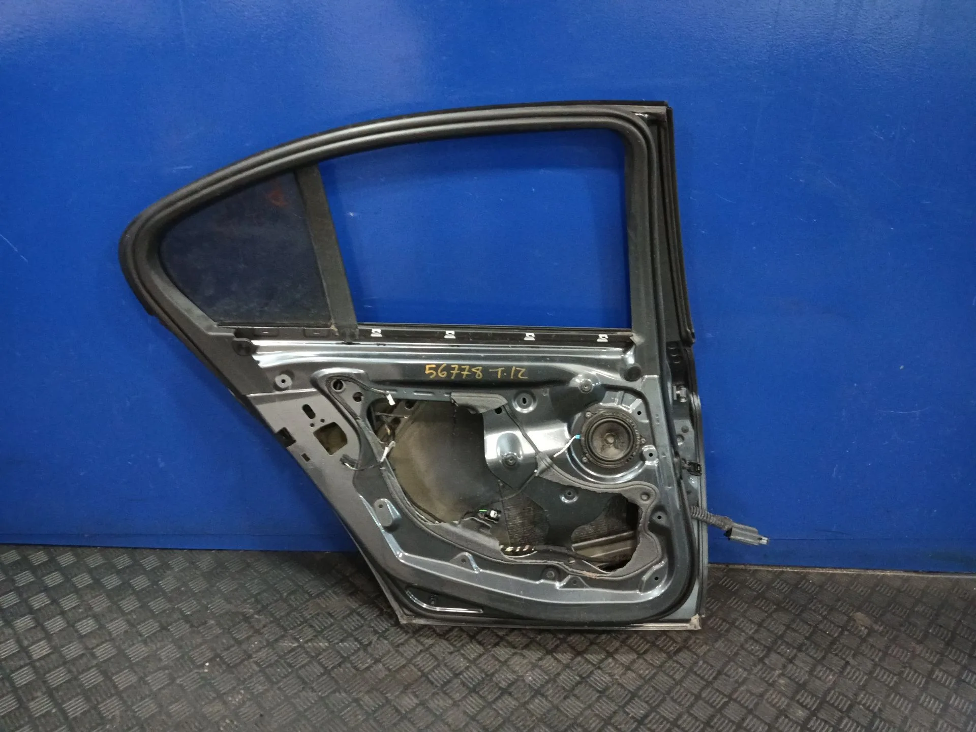Puerta Trasera Izquierda para Bmw Serie 3 Lim. (F30)