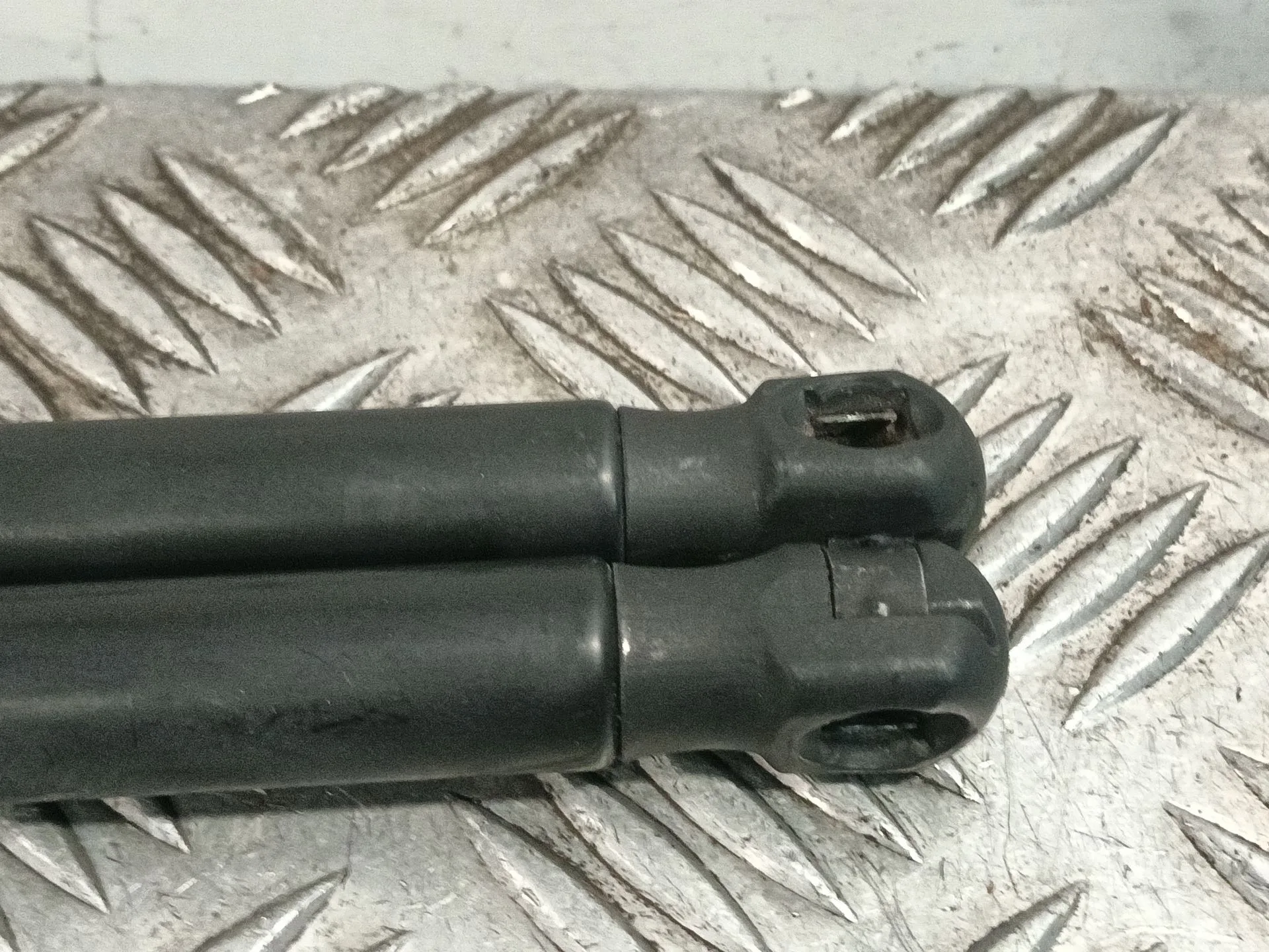 Amortiguadores Maletero / Porton para Peugeot 3008