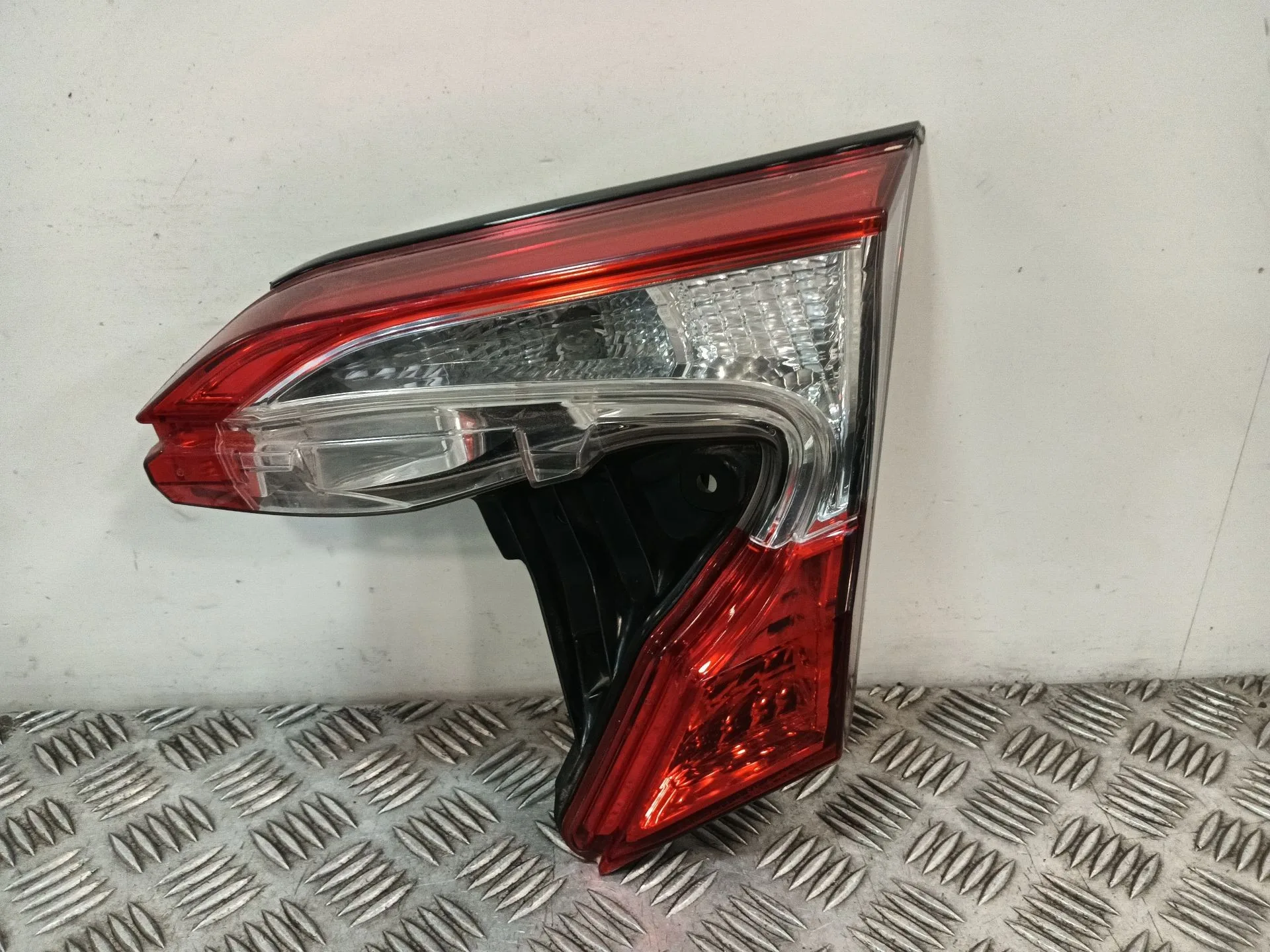 Piloto Trasero Derecho Interior para Toyota C-Hr (_X1_)