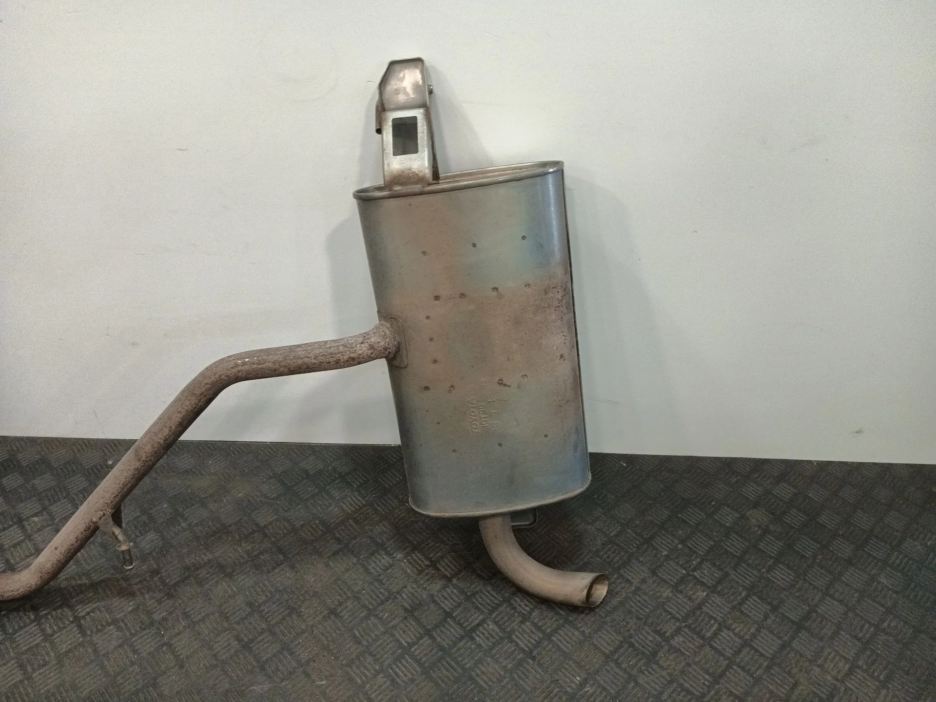 Tubo Escape Trasero para Toyota C-Hr (_X1_)