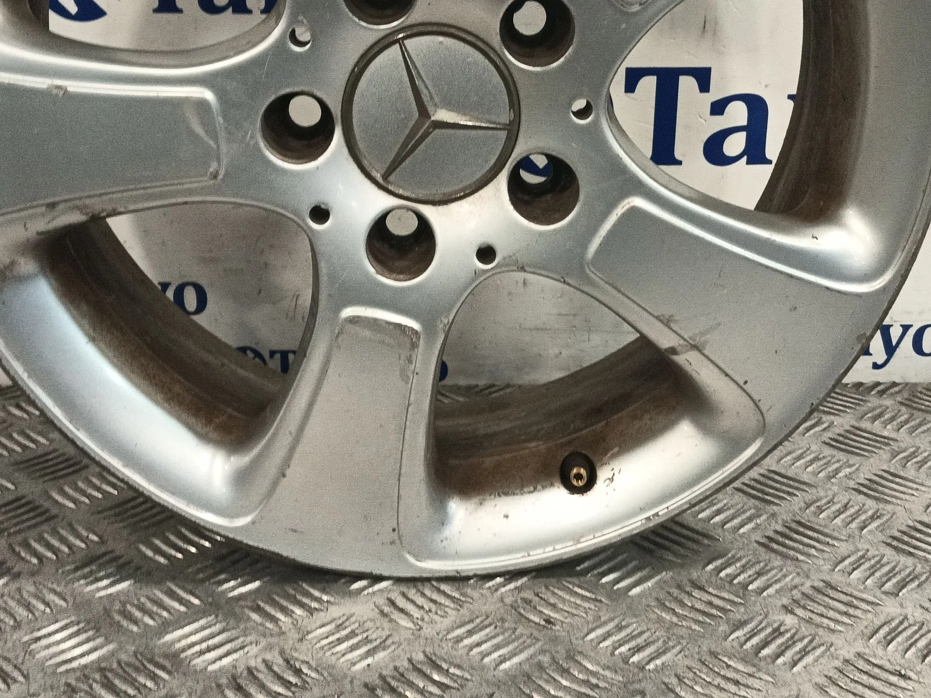 Llanta para Mercedes-Benz Clase A (W169)
