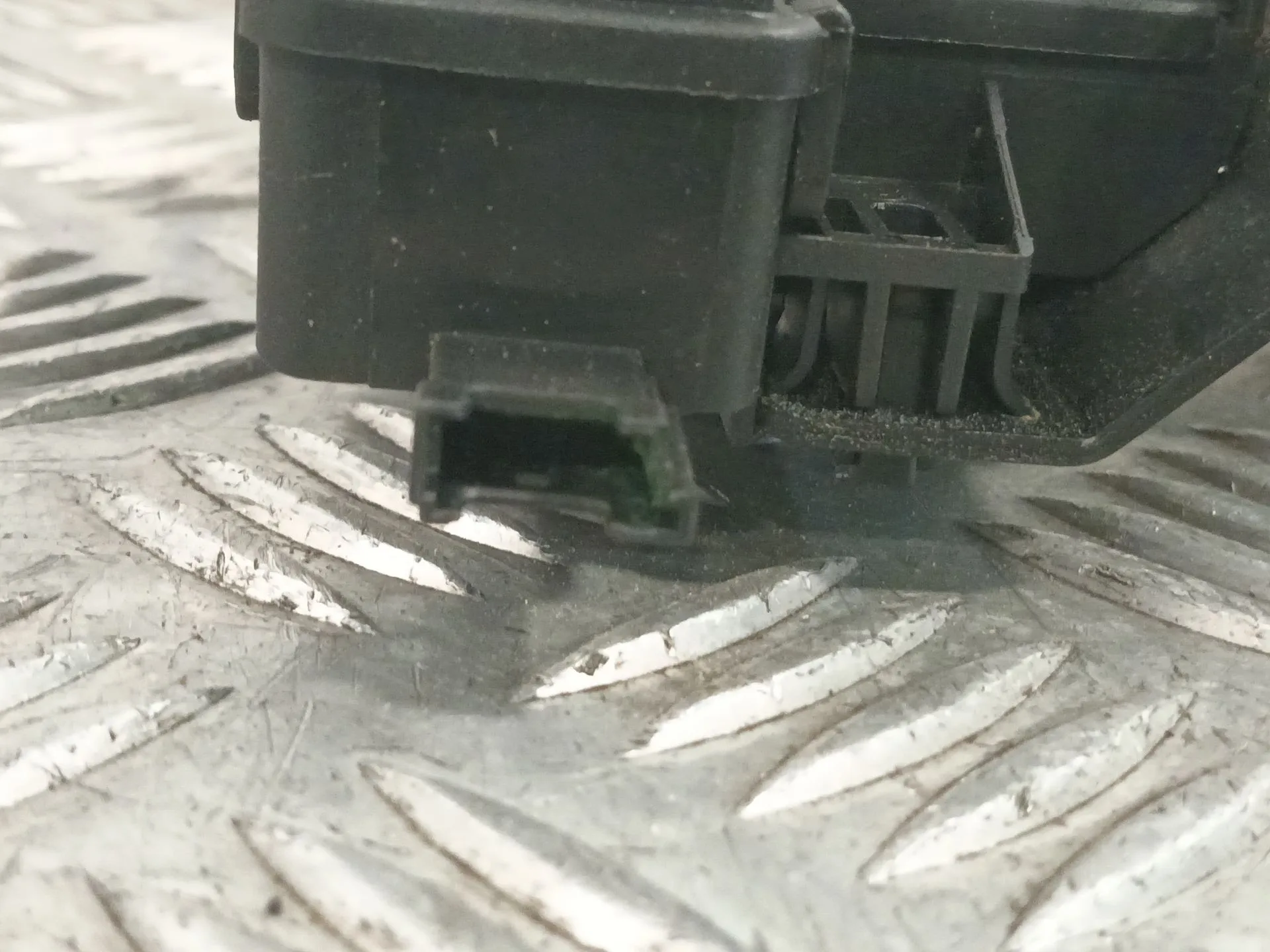 Cerradura Maletero / Porton para Bmw 1 (E81)