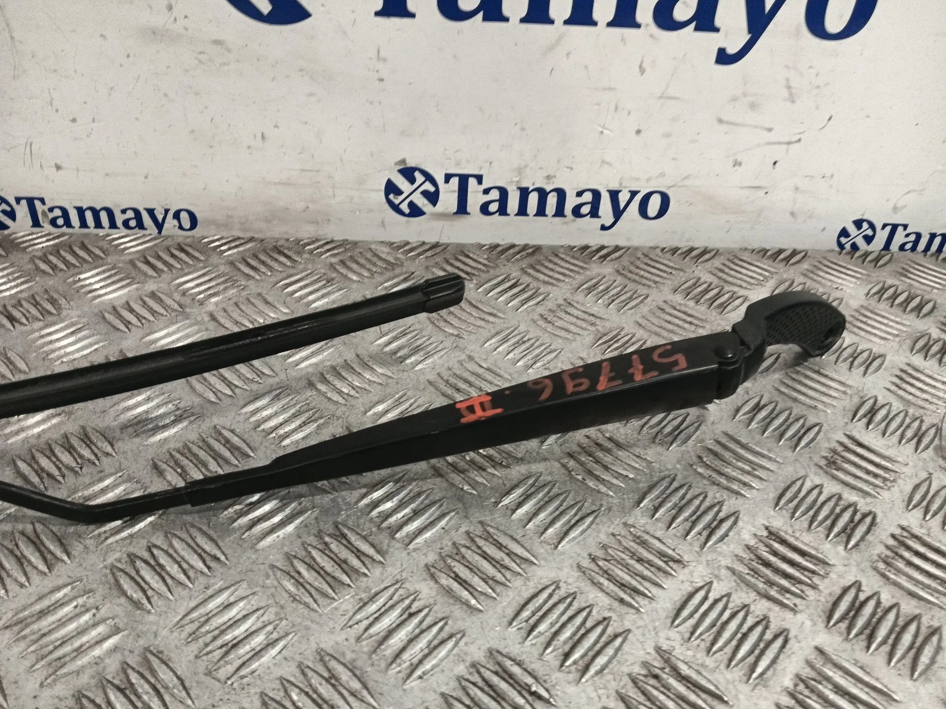 Brazo Limpia Delantero Izquierdo para Renault Clio Iv