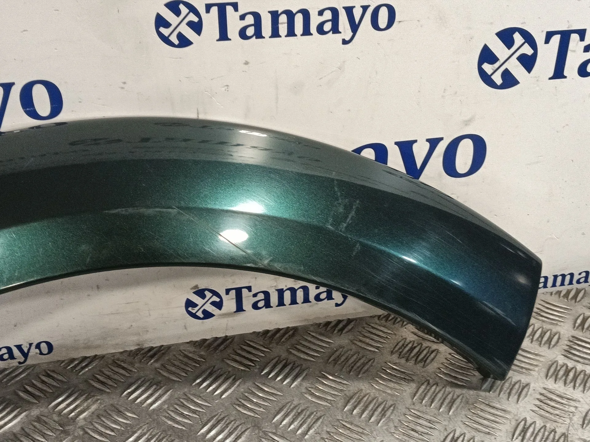 Aletin Trasero Derecho para Land Rover Discovery Iv (L319)