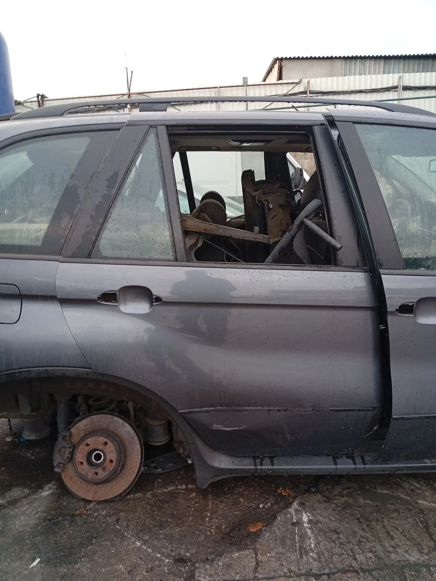 Puerta Trasera Derecha para Bmw X5 (E53)