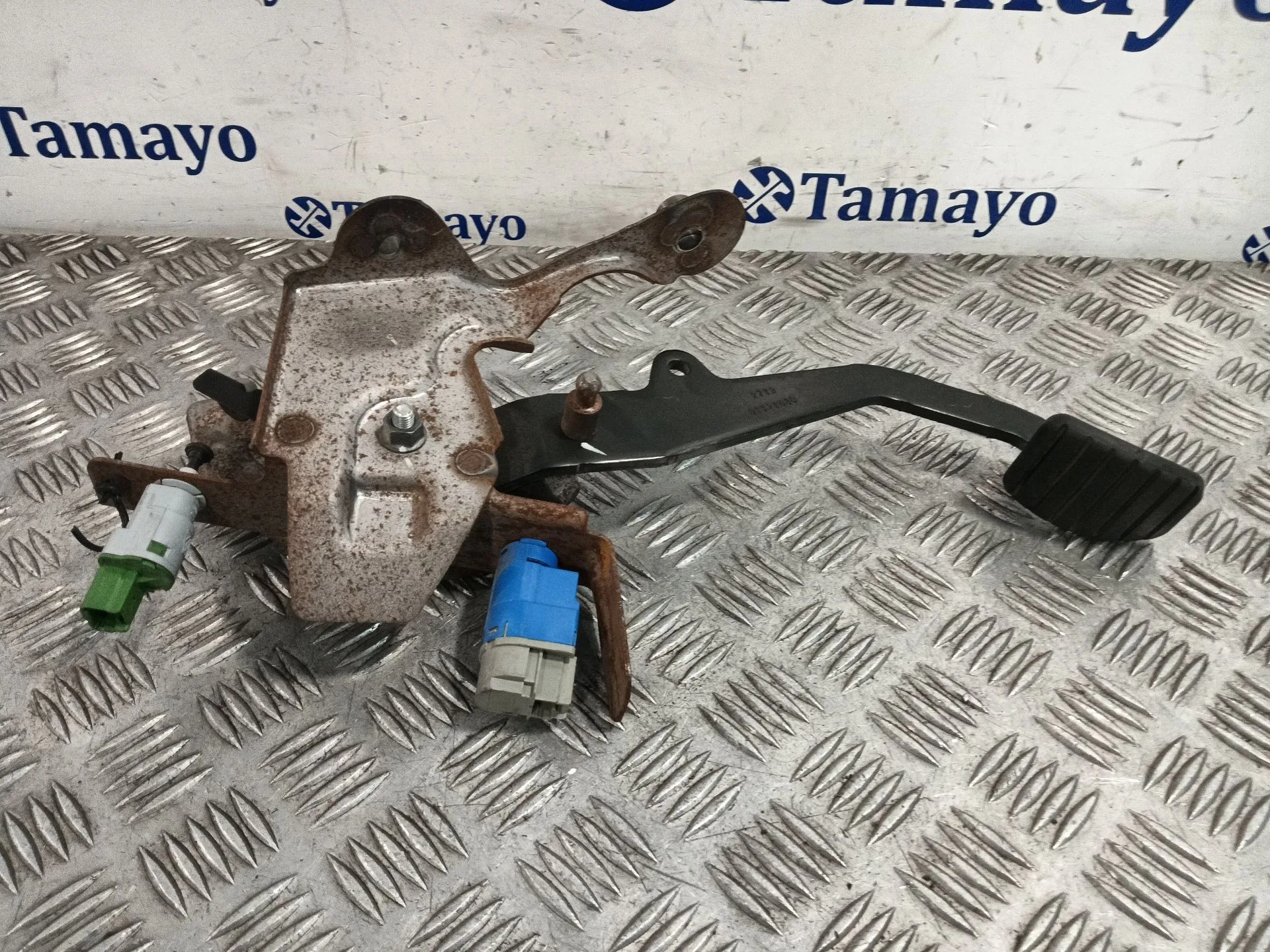 Pedal Embrague para Renault Clio Iv
