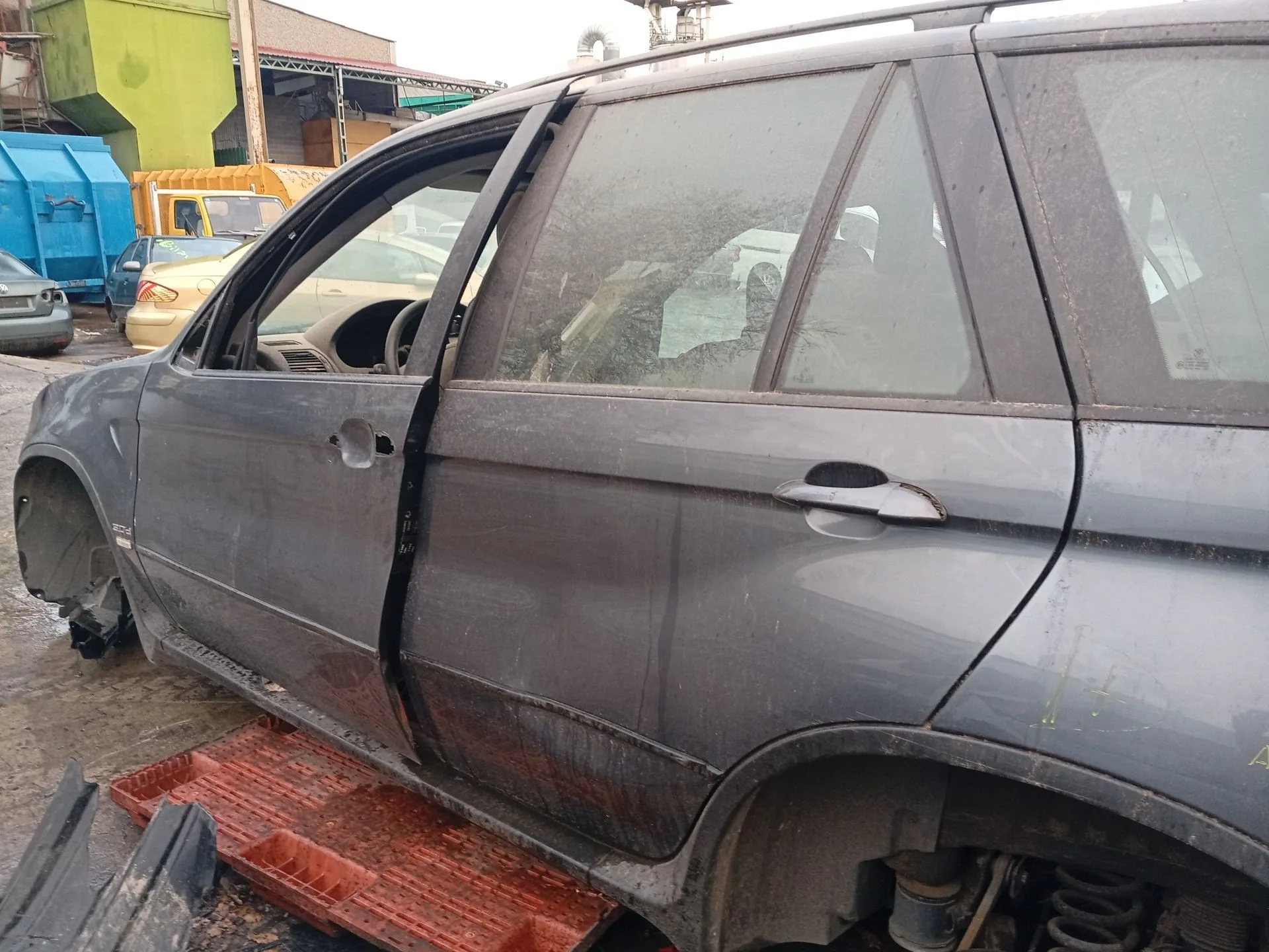 Puerta Trasera Izquierda para Bmw X5 (E53)