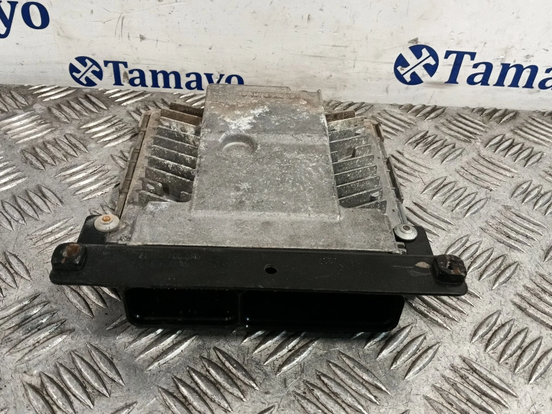 Centralita Motor Uce para Volkswagen Passat B6 Variant (3C5)