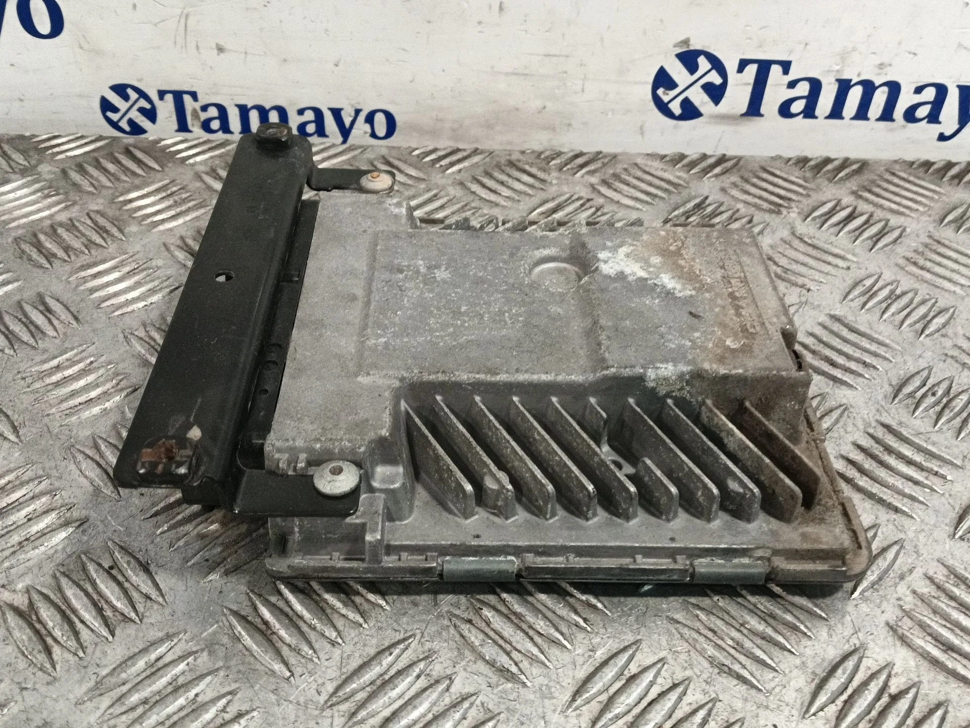 Centralita Motor Uce para Volkswagen Passat B6 Variant (3C5)