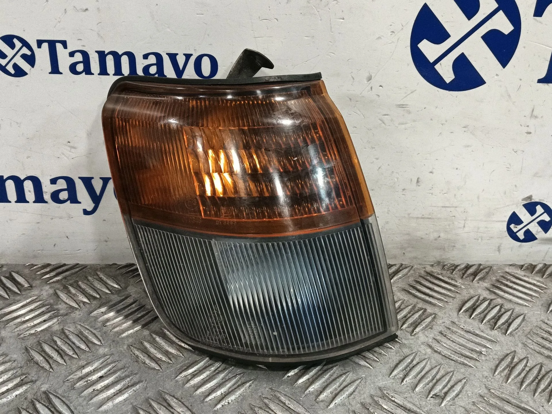 Piloto Delantero Derecho para Mitsubishi Montero Canvas Top (V2_C, V4_C)