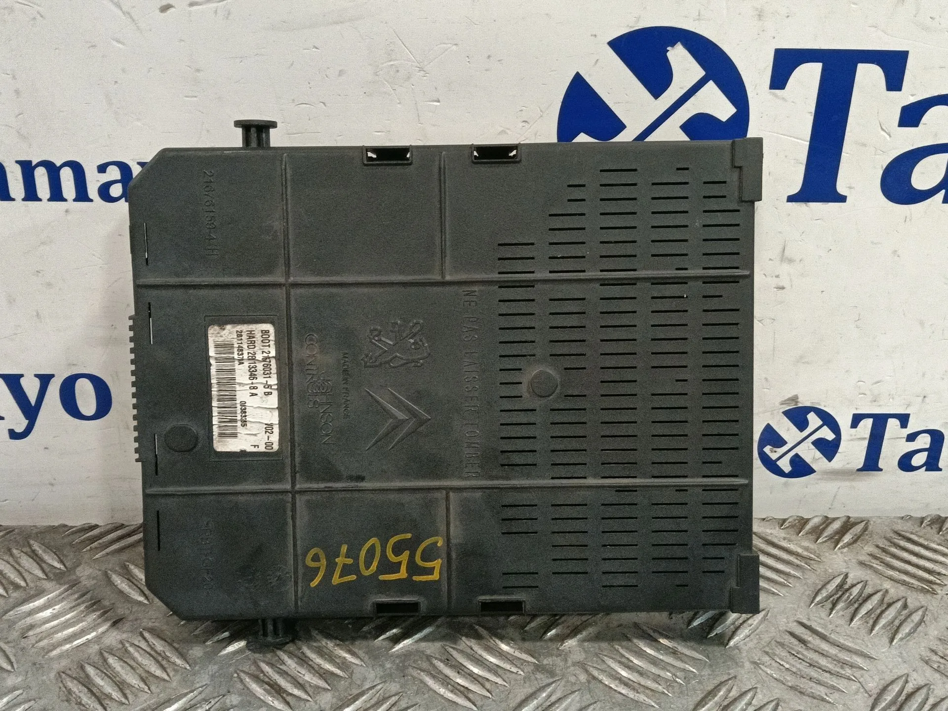 Caja Reles / Fusibles para Citroën C4 Berlina