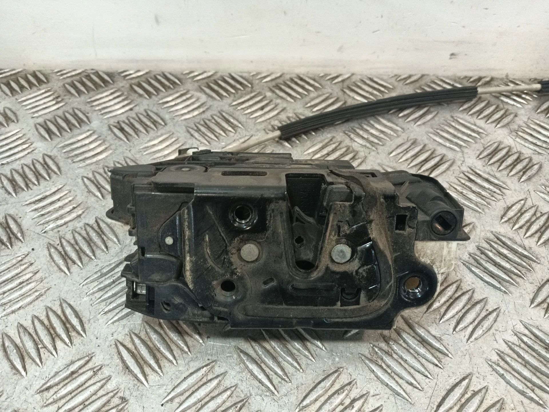 Cerradura Puerta Delantera Derecha para Seat Ibiza Iv (6J5, 6P1)