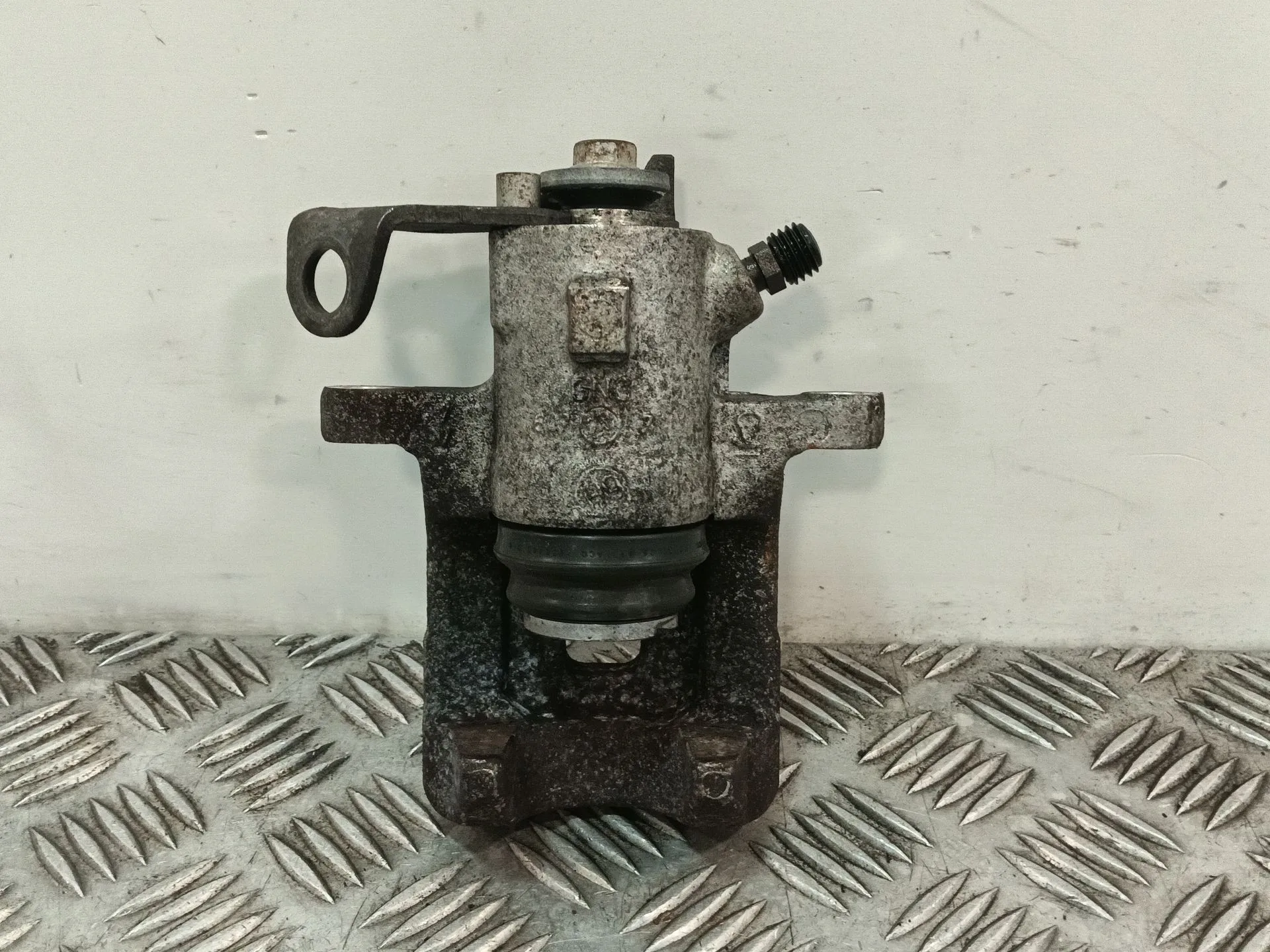 Pinza Freno Trasera Izquierda para Seat Ibiza Iv (6J5, 6P1)
