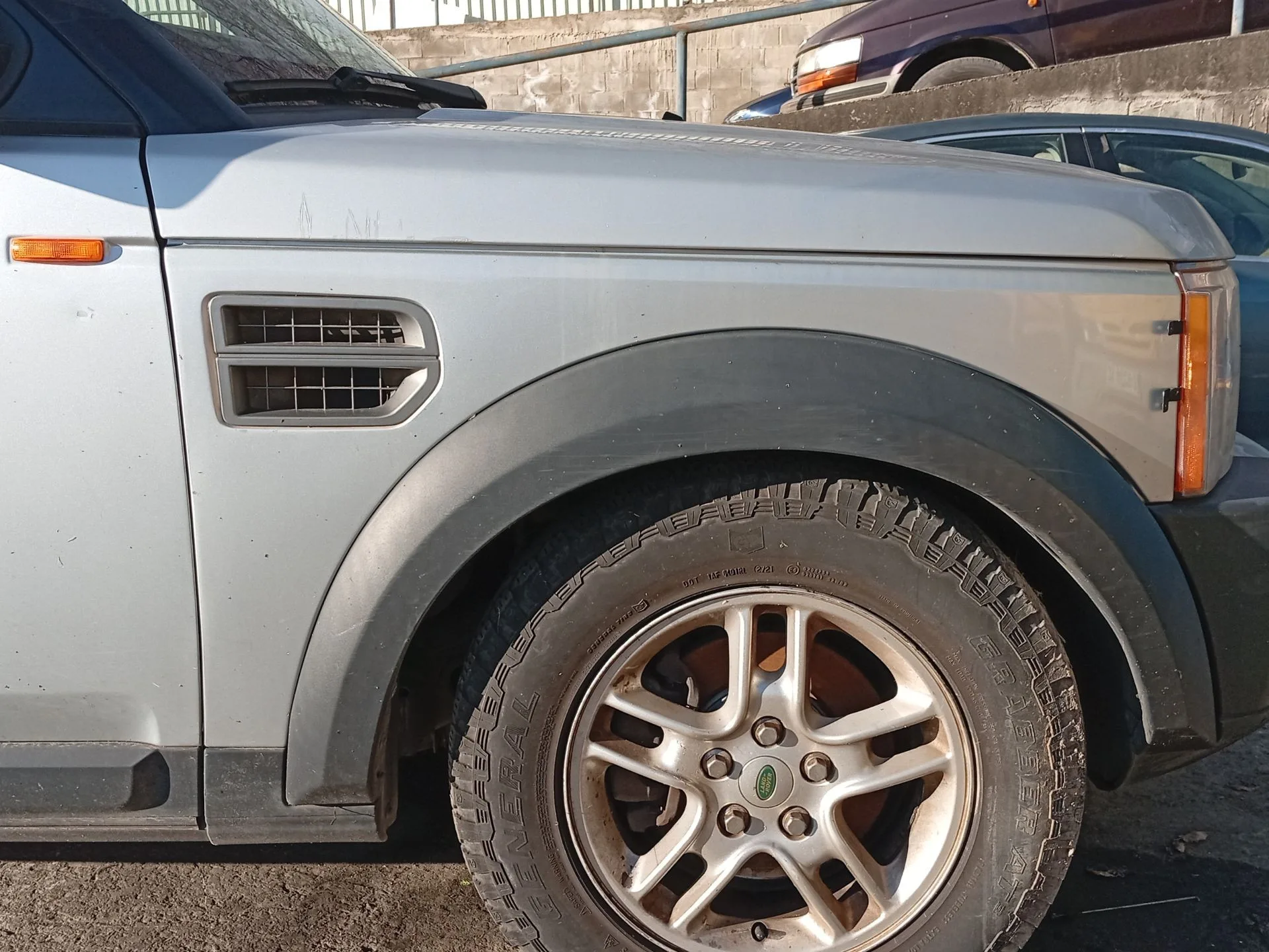 Aleta Delantera Derecha para Land Rover Discovery Iii (L319)