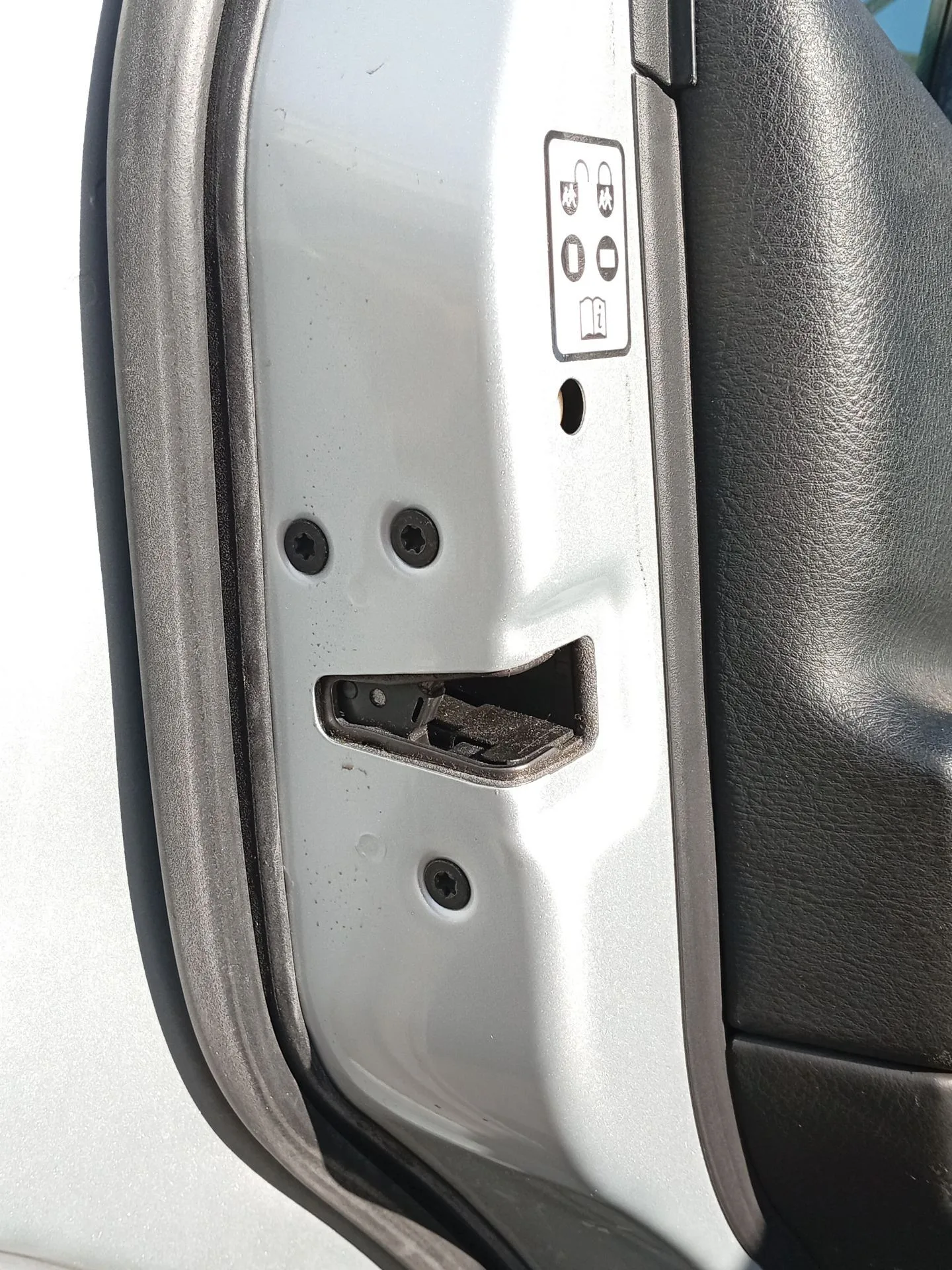 Cerradura Puerta Trasera Izquierda para Land Rover Discovery Iii (L319)