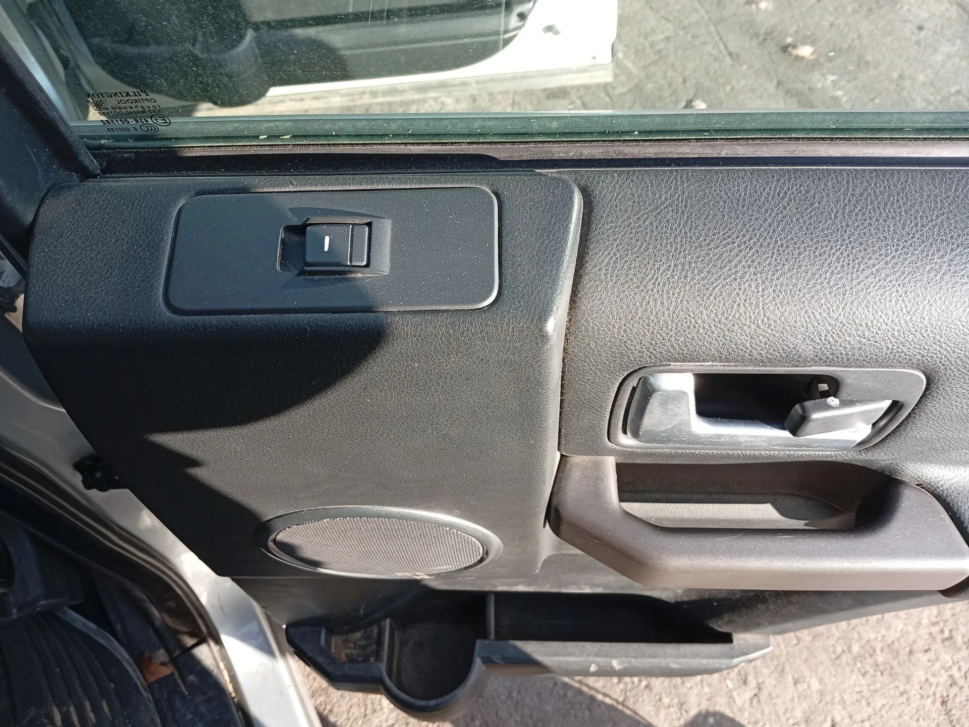 Mando Elevalunas Trasero Derecho para Land Rover Discovery Iii (L319)