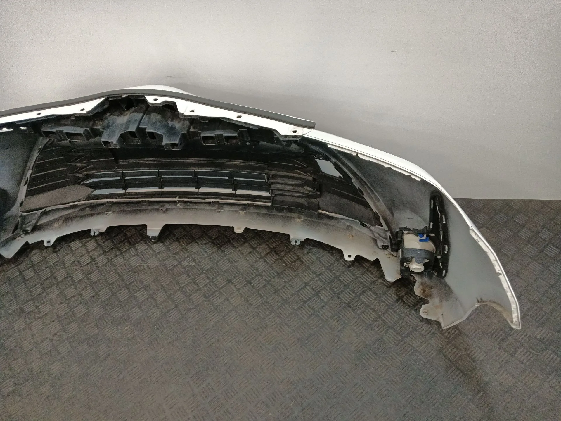 Paragolpes Delantero para Toyota Yaris (_P13_)