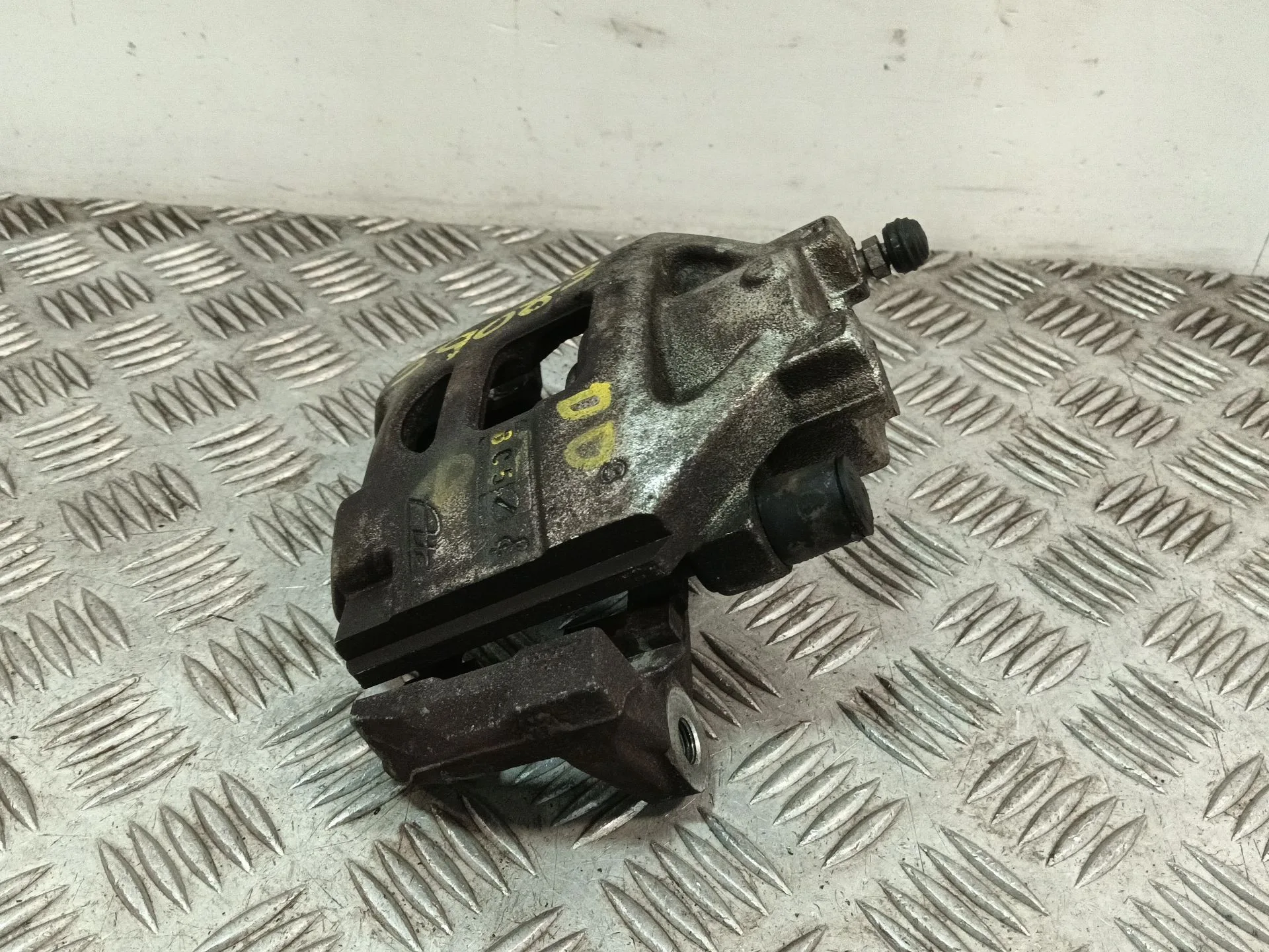 Pinza Freno Delantera Derecha para Toyota Yaris (_P13_)