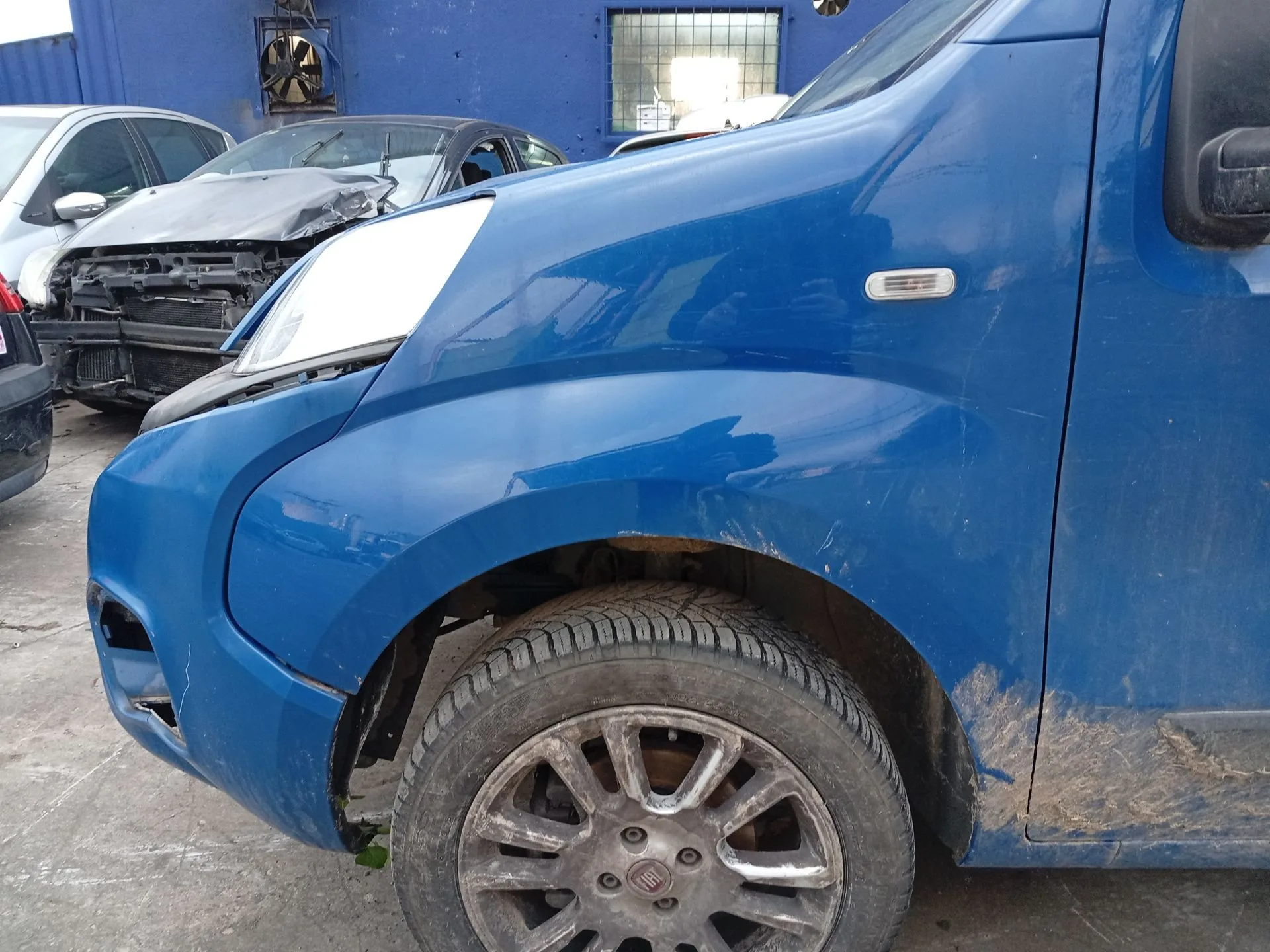 Aleta Delantera Izquierda para Fiat Qubo (225_)