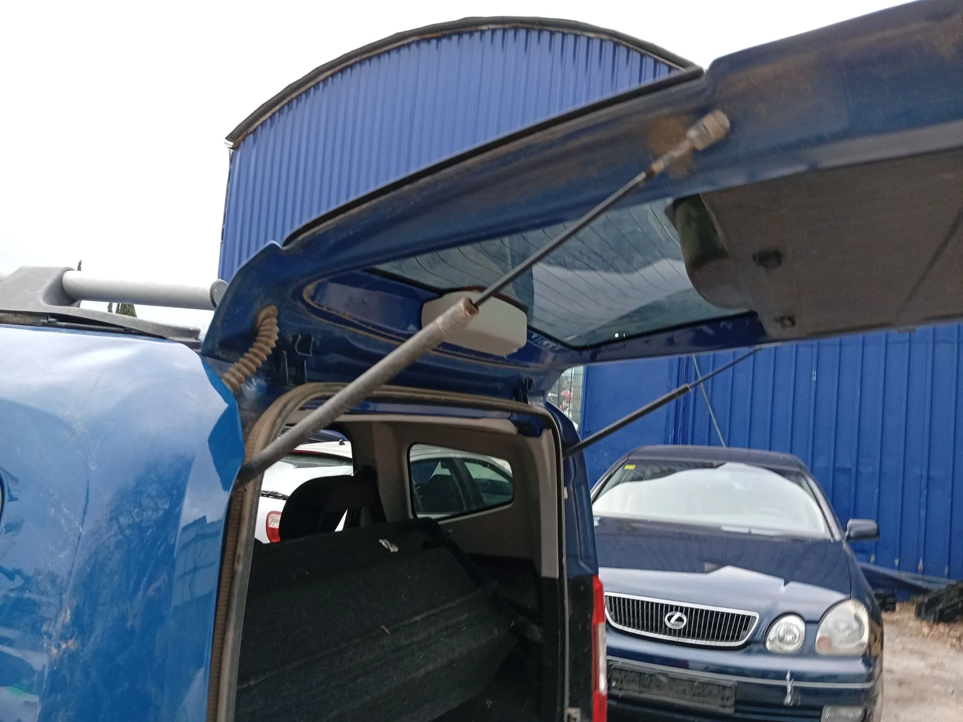 Amortiguadores Maletero / Porton para Fiat Qubo (225_)
