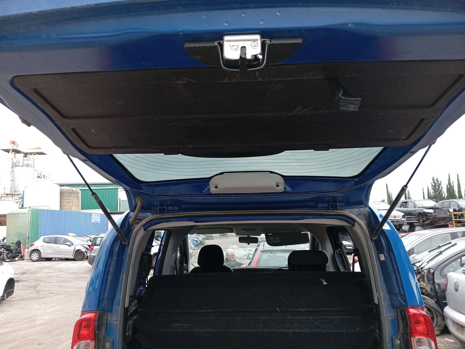 Amortiguadores Maletero / Porton para Fiat Qubo (225_)