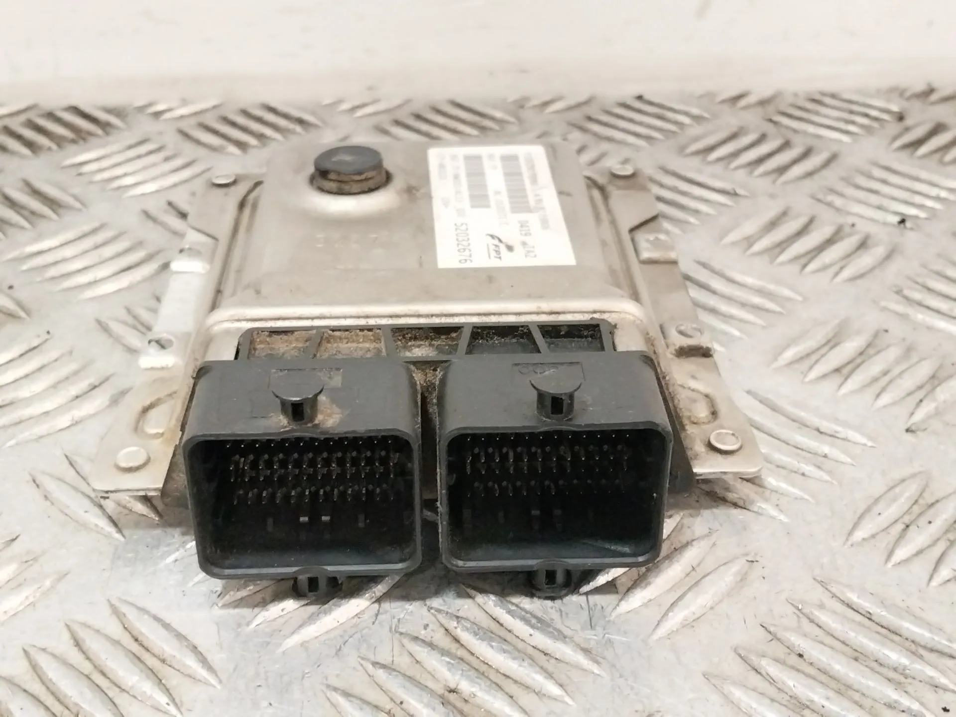 Centralita Motor Uce para Fiat Qubo (225_)