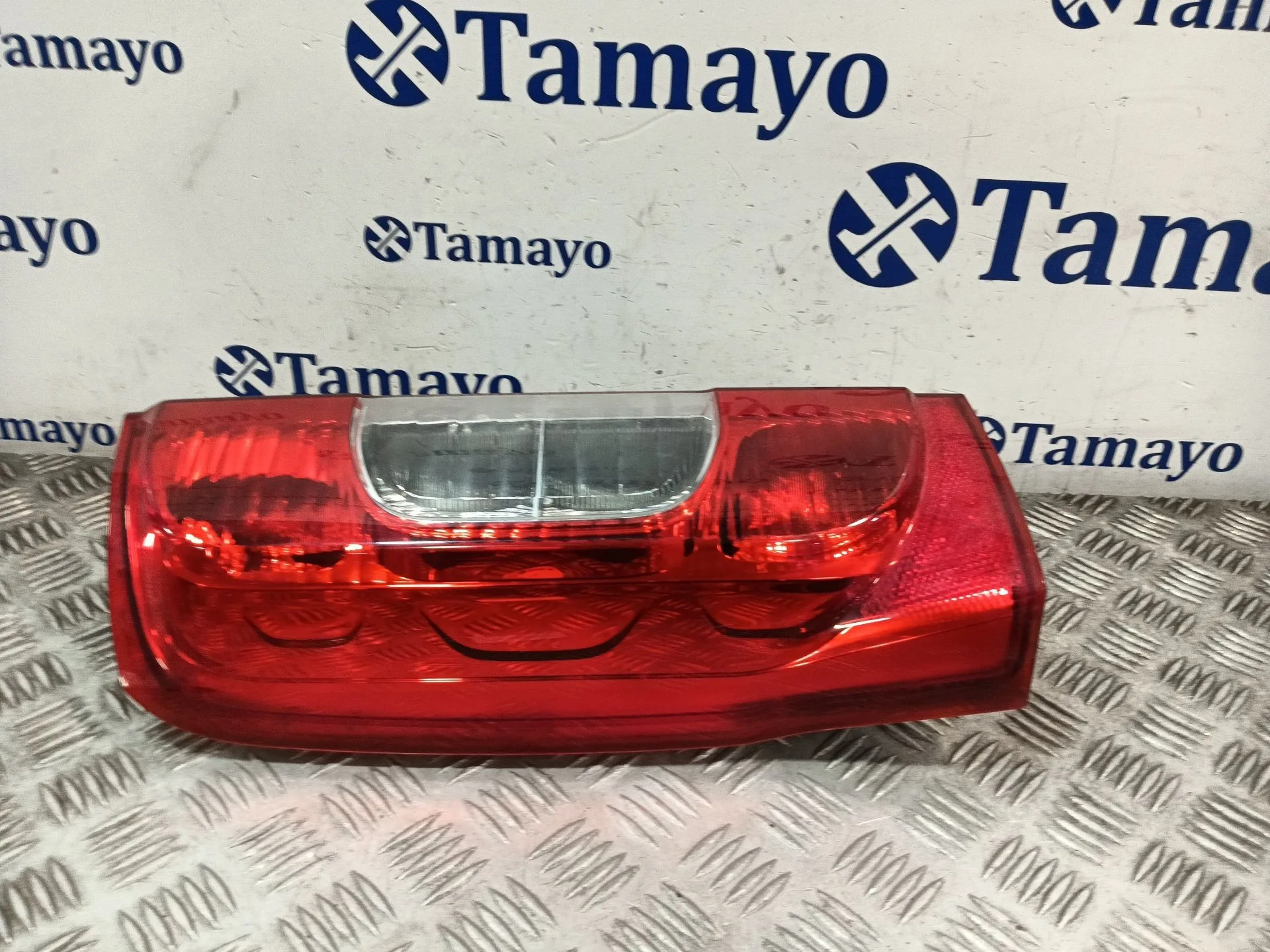Piloto Trasero Izquierdo para Fiat Qubo (225_)