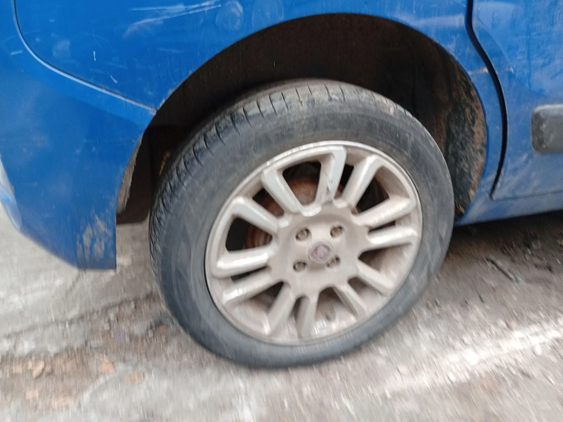 Pinza Freno Trasera Derecha para Fiat Qubo (225_)