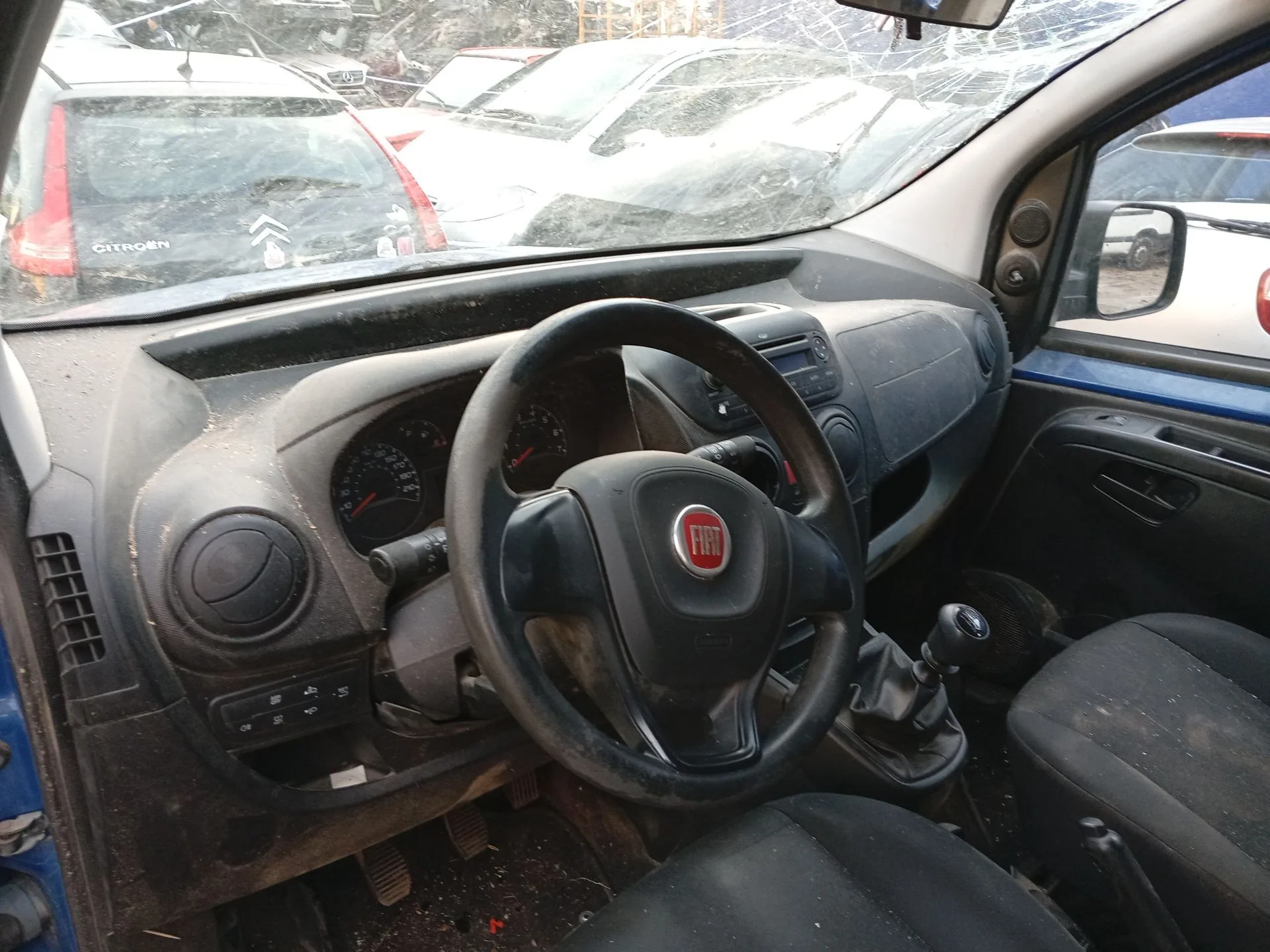 Salpicadero para Fiat Qubo (225_)
