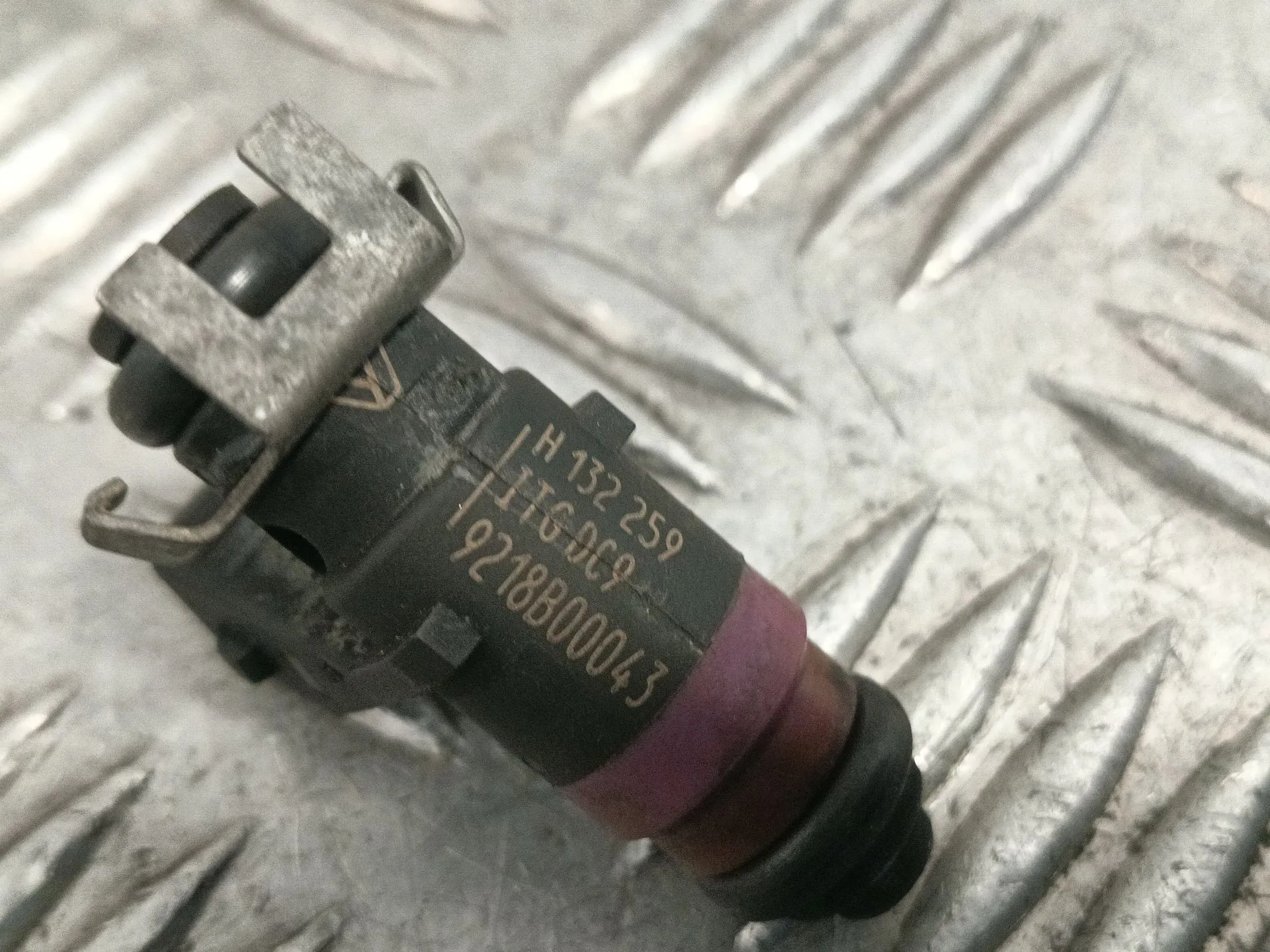 Inyector para Renault Megane Iii Coupe (Dz0/1_)
