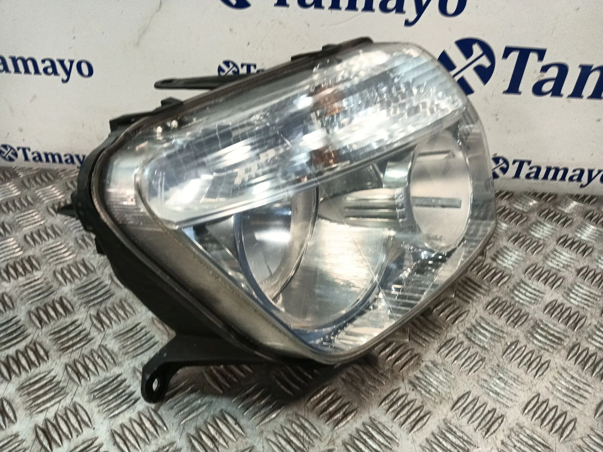 Faro Derecho para Dacia Duster (Hs_)