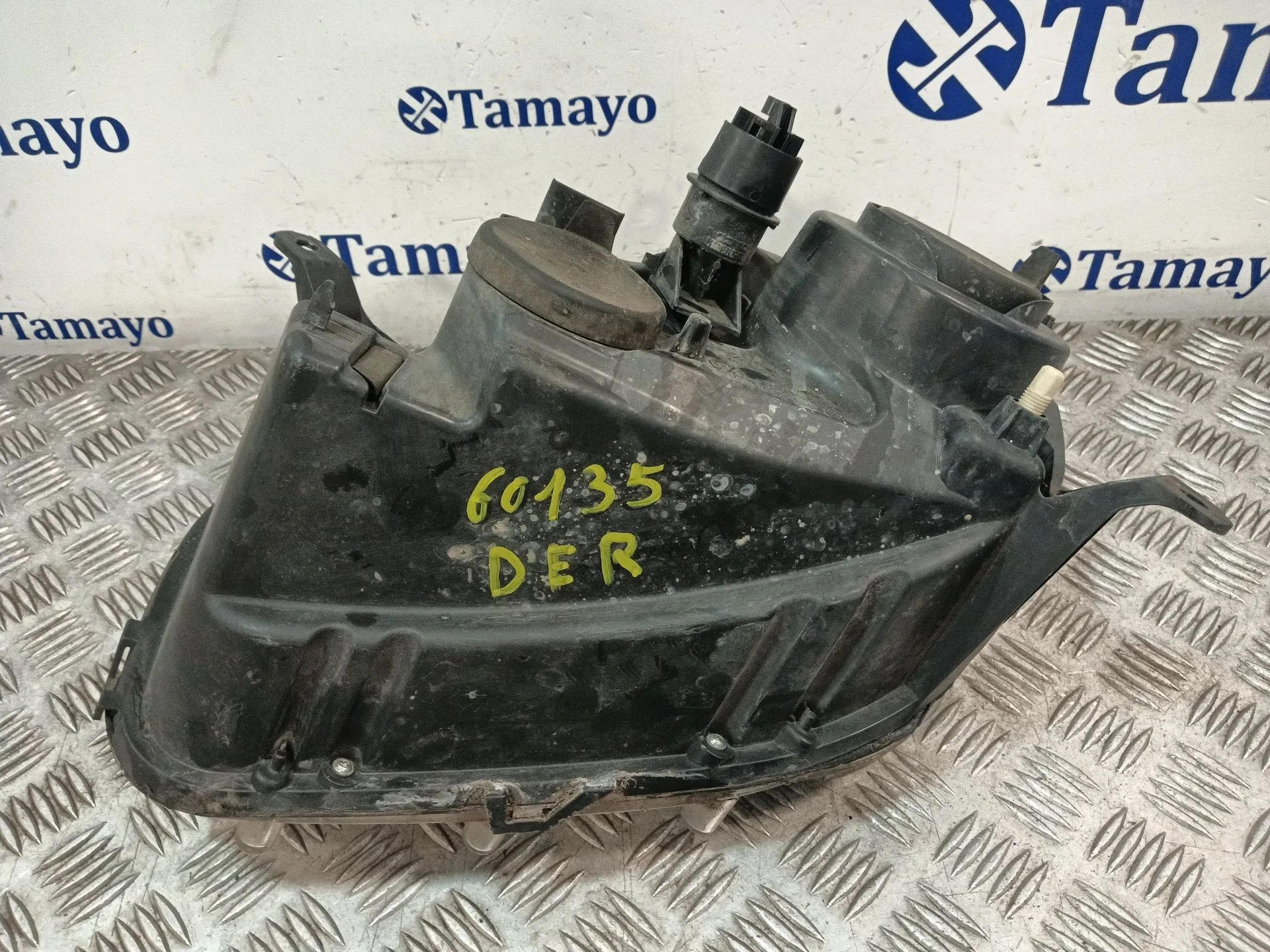 Faro Derecho para Dacia Duster (Hs_)