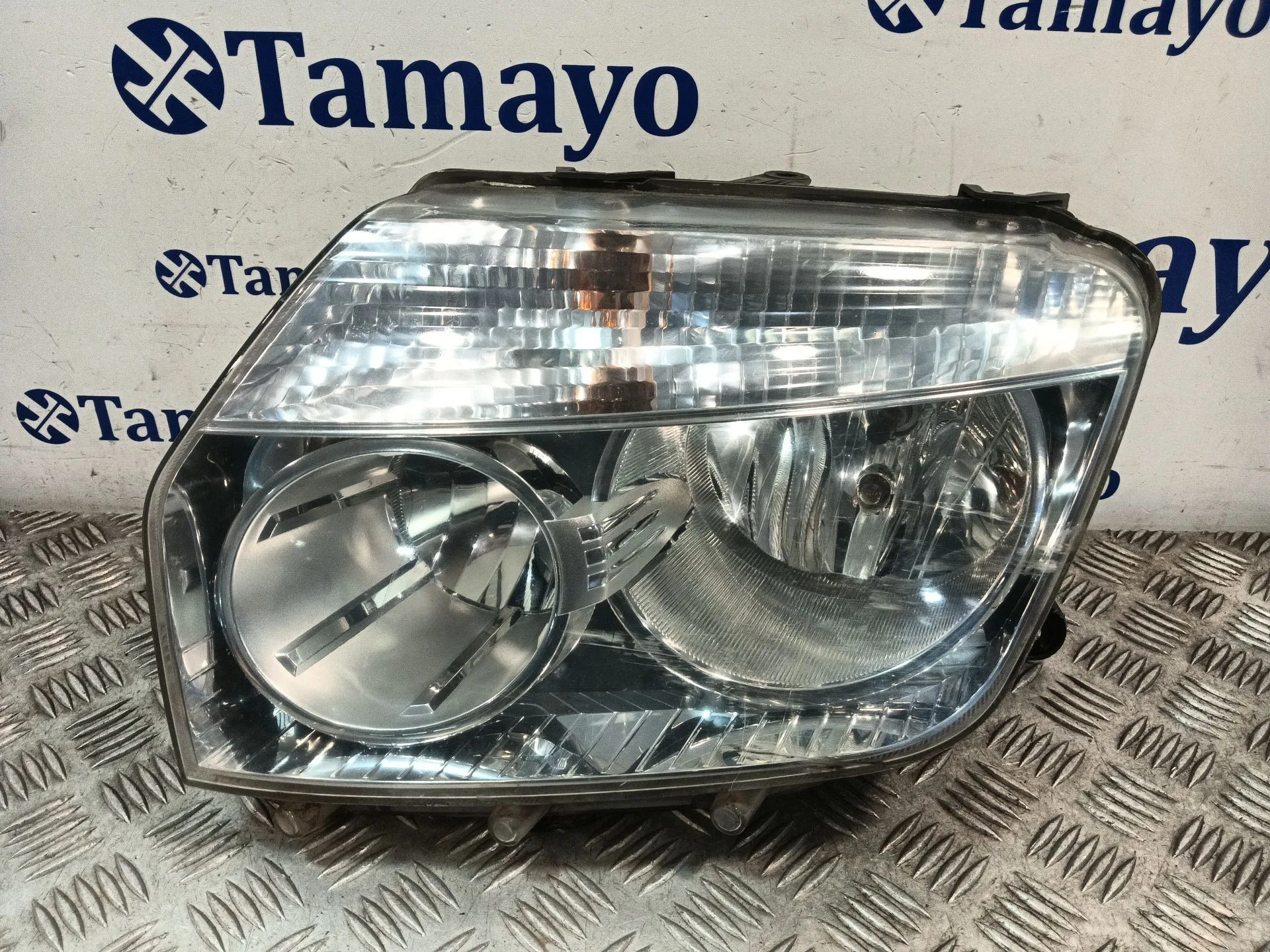 Faro Izquierdo para Dacia Duster (Hs_)