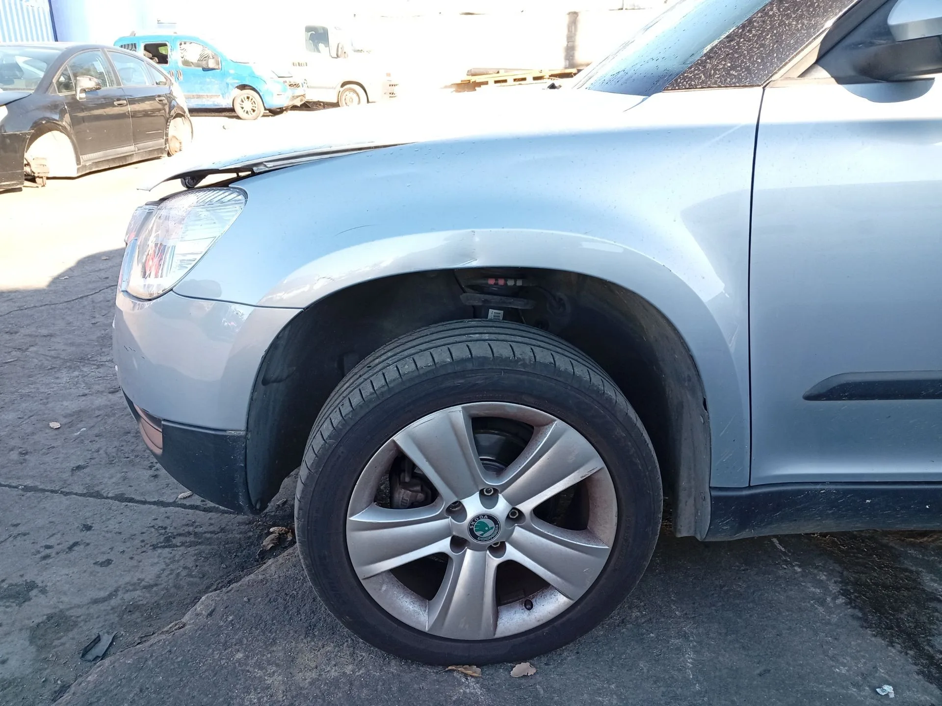 Aleta Delantera Izquierda para Skoda Yeti (5L)
