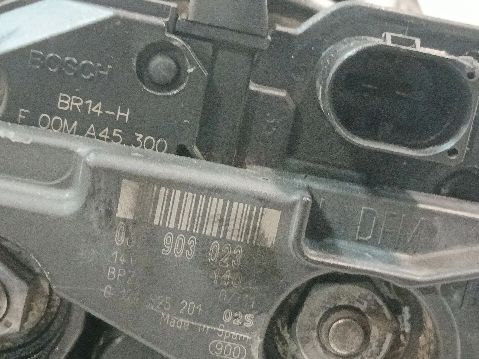 Alternador para Skoda Yeti (5L)