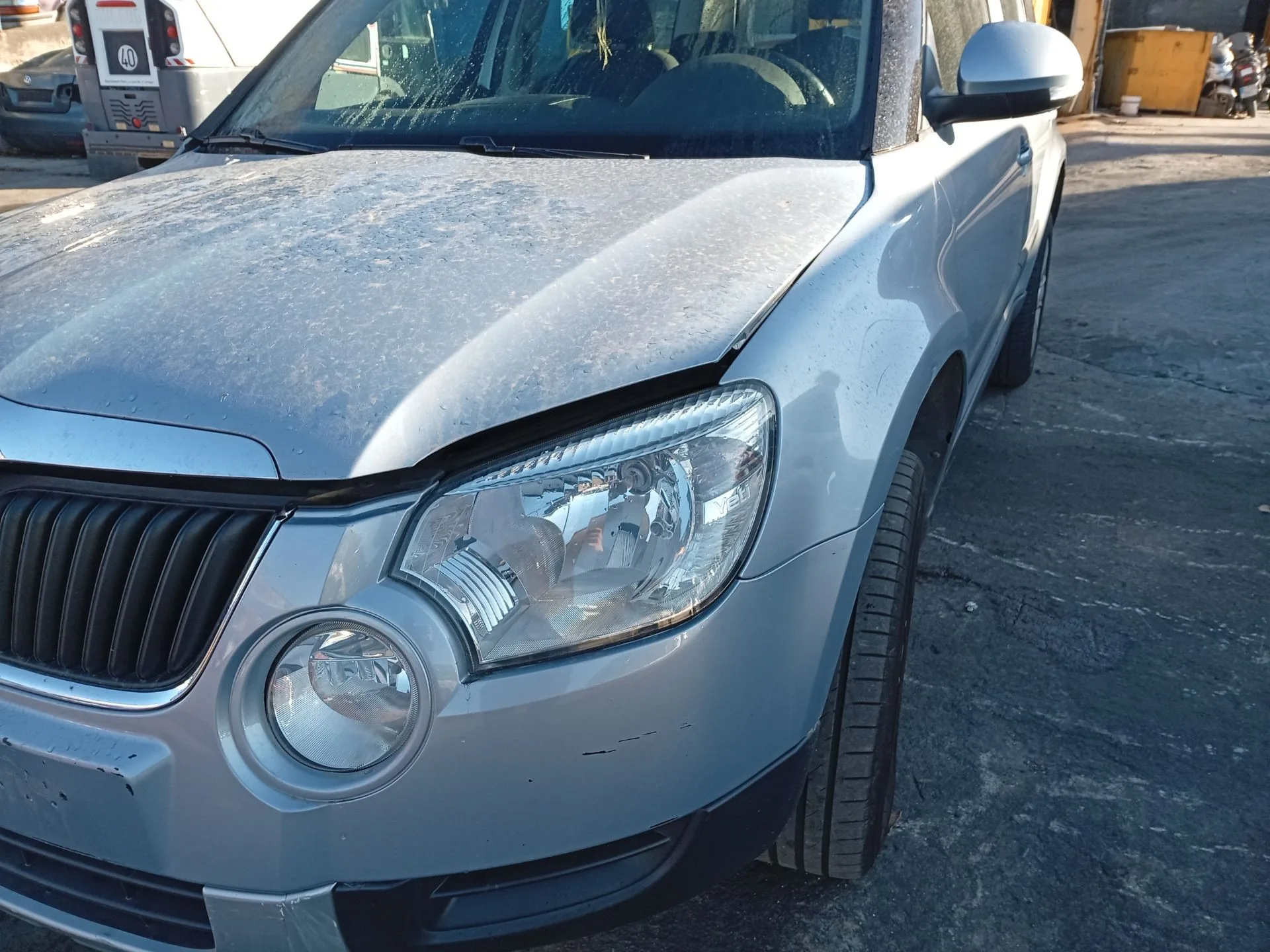 Faro Izquierdo para Skoda Yeti (5L)