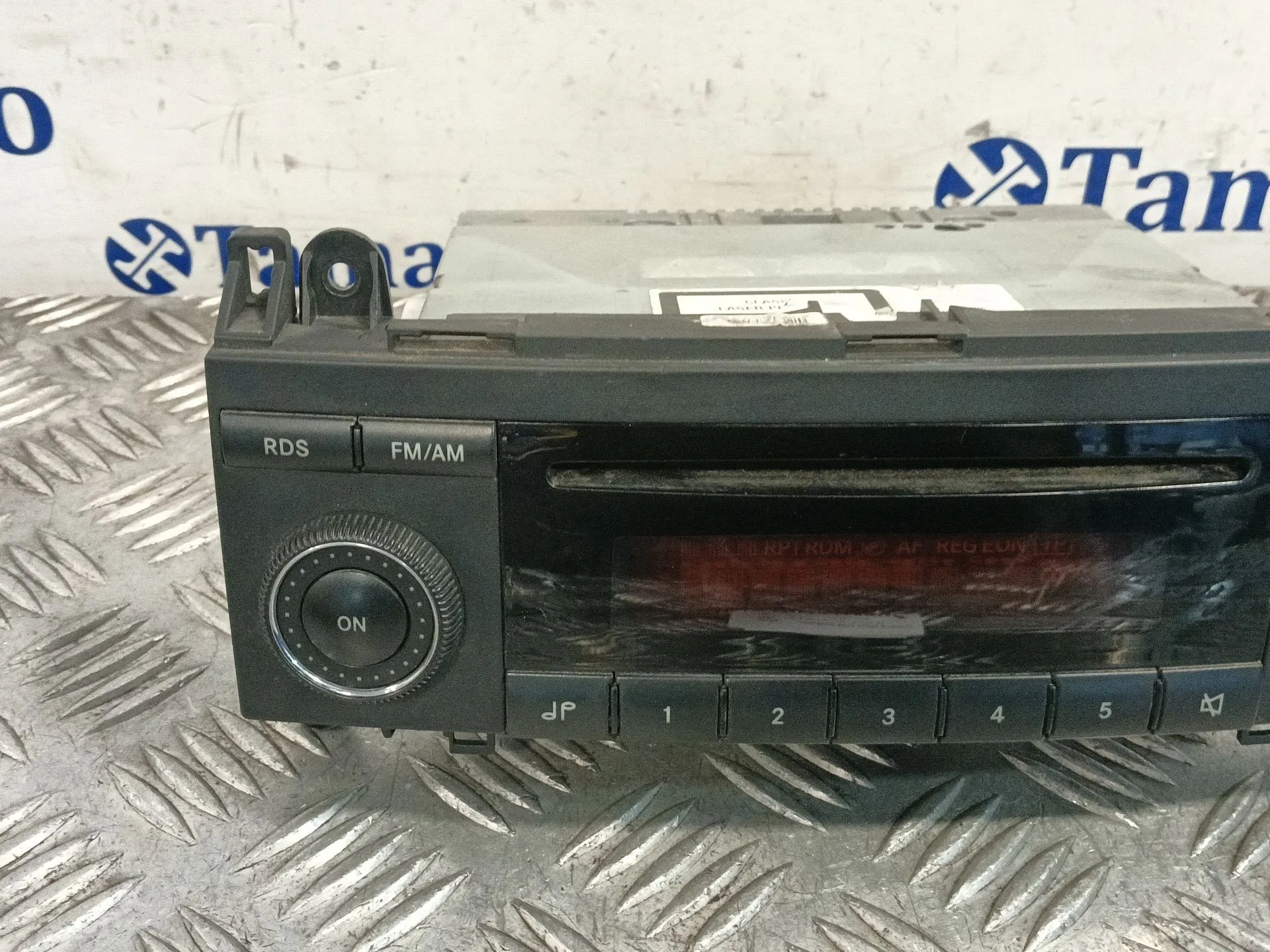 Sistema Audio / Radio Cd para Mercedes-Benz Clase B (W245)