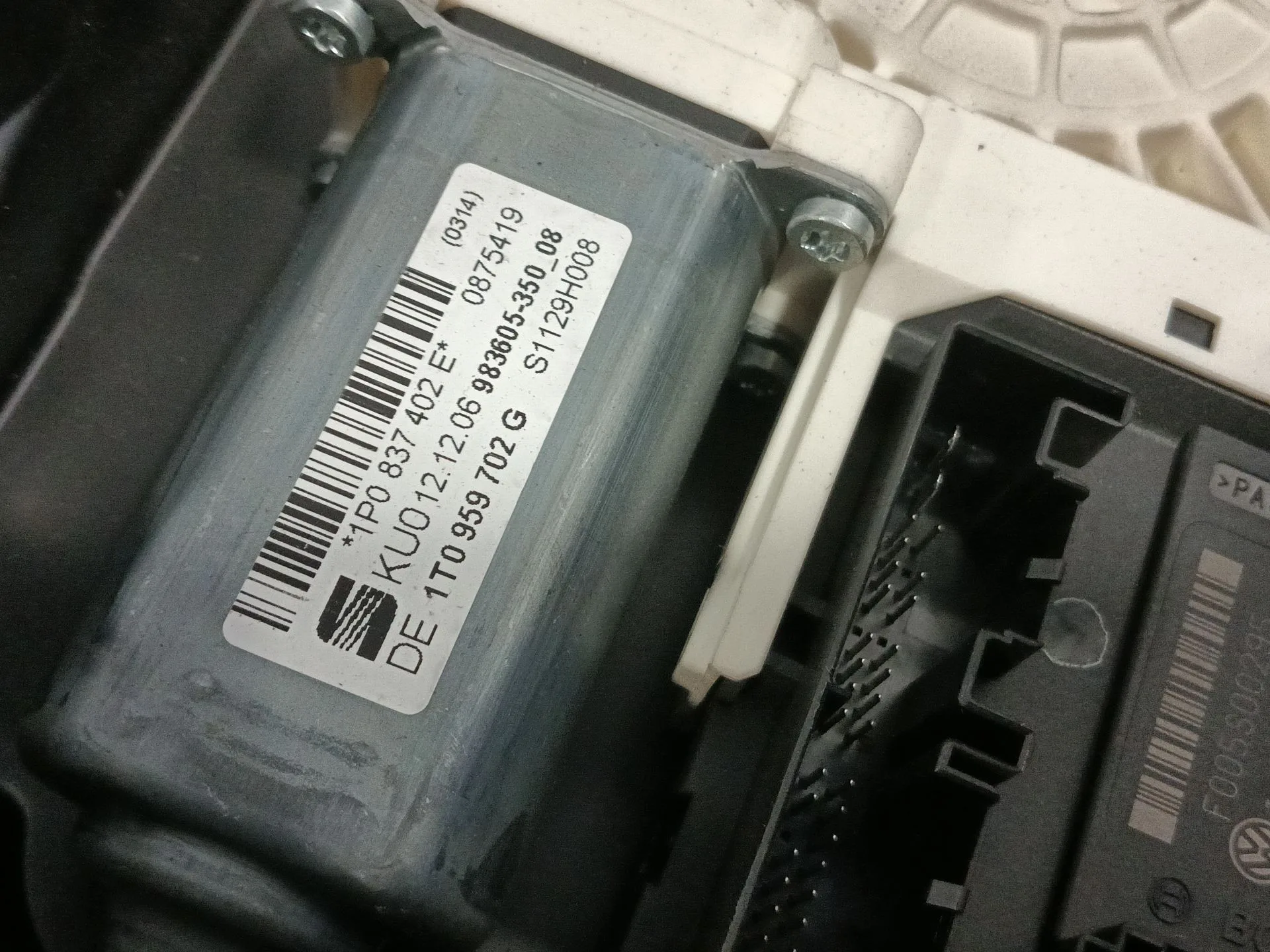 Elevalunas Delantero Derecho para Seat Leon (1P1)