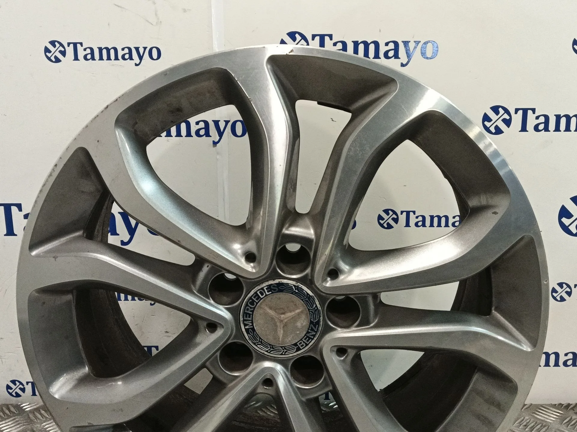 Llanta para Mercedes-Benz Clase C (W205)