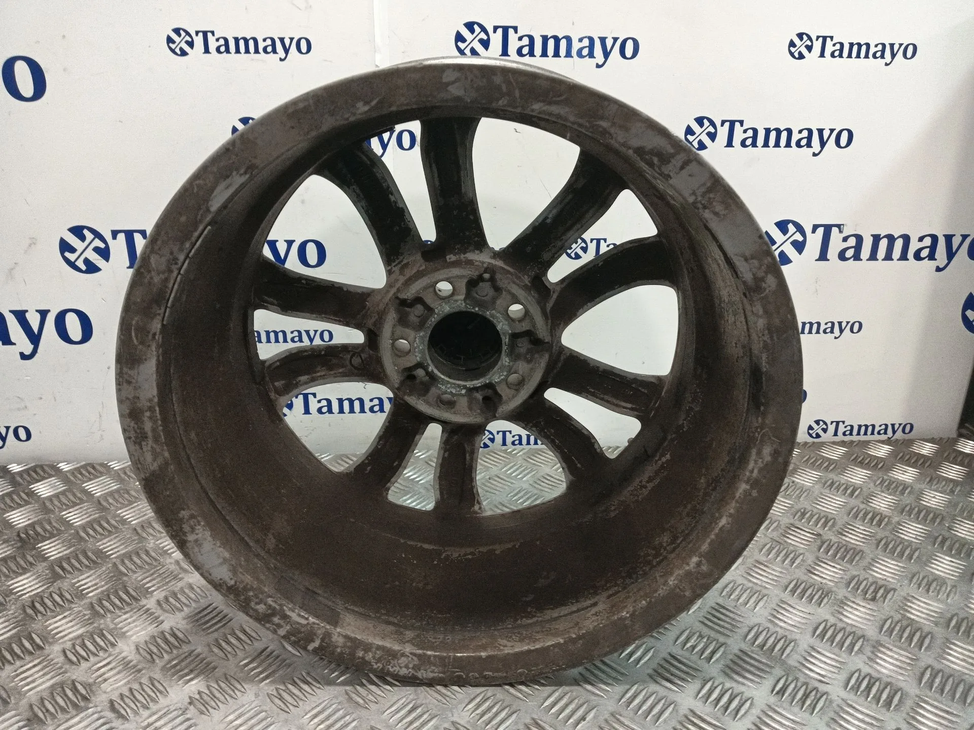 Llanta para Mercedes-Benz Clase C (W205)