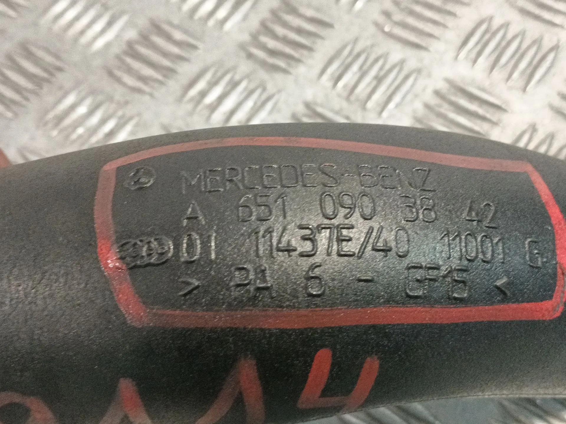 Tubo para Mercedes-Benz Sprinter 5-T Caja/Chasis (B906)