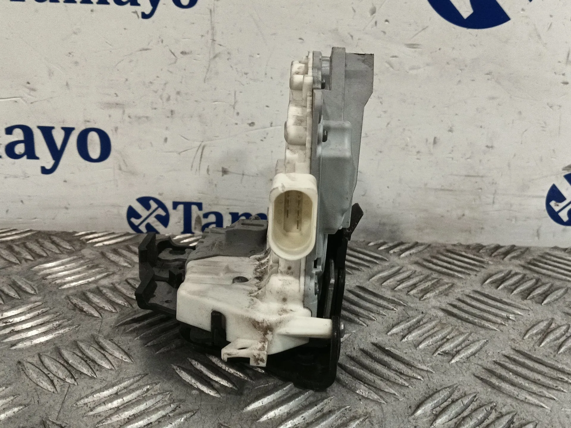 Cerradura Puerta Delantera Derecha para Audi A3 Sportback (8P)