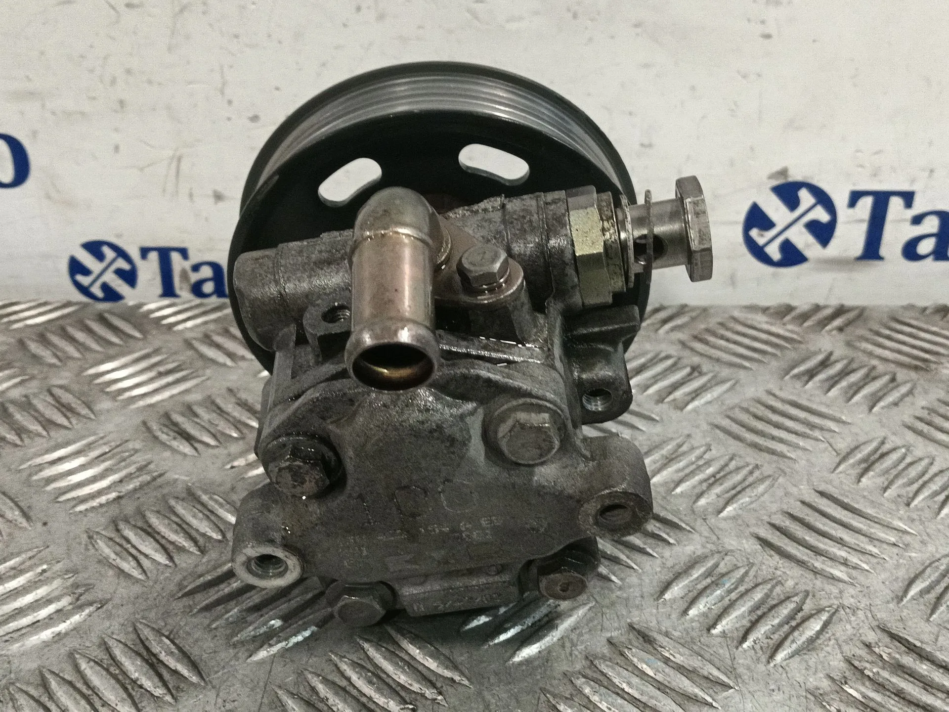 Bomba Direccion para Volkswagen Golf Iv Berlina (1J1)