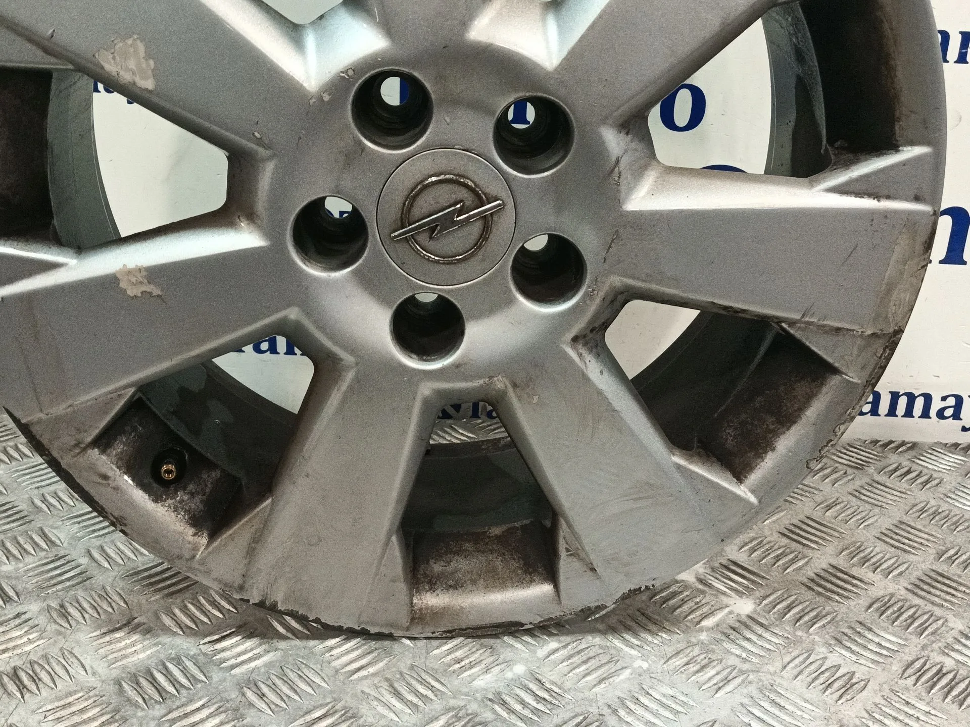 Llanta para Opel Signum Hatchback (Z03)