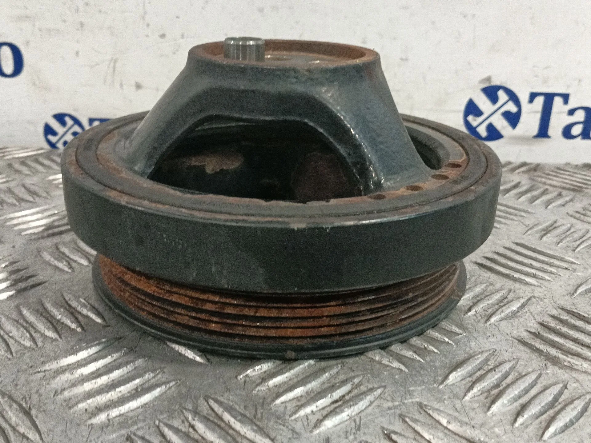 Polea Ciguenal para Mercedes-Benz Sprinter 5-T Caja/Chasis (B906)