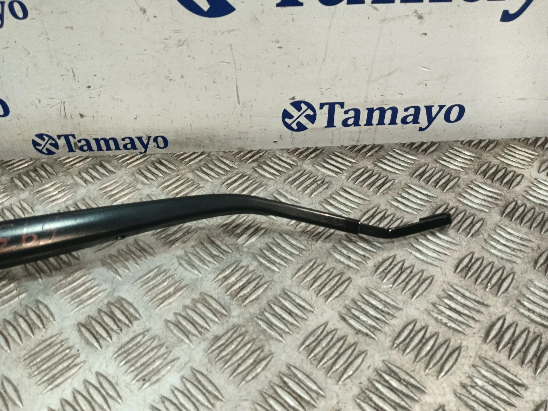 Brazo Limpia Delantero Izquierdo para Mazda Cx-3 (Dk)